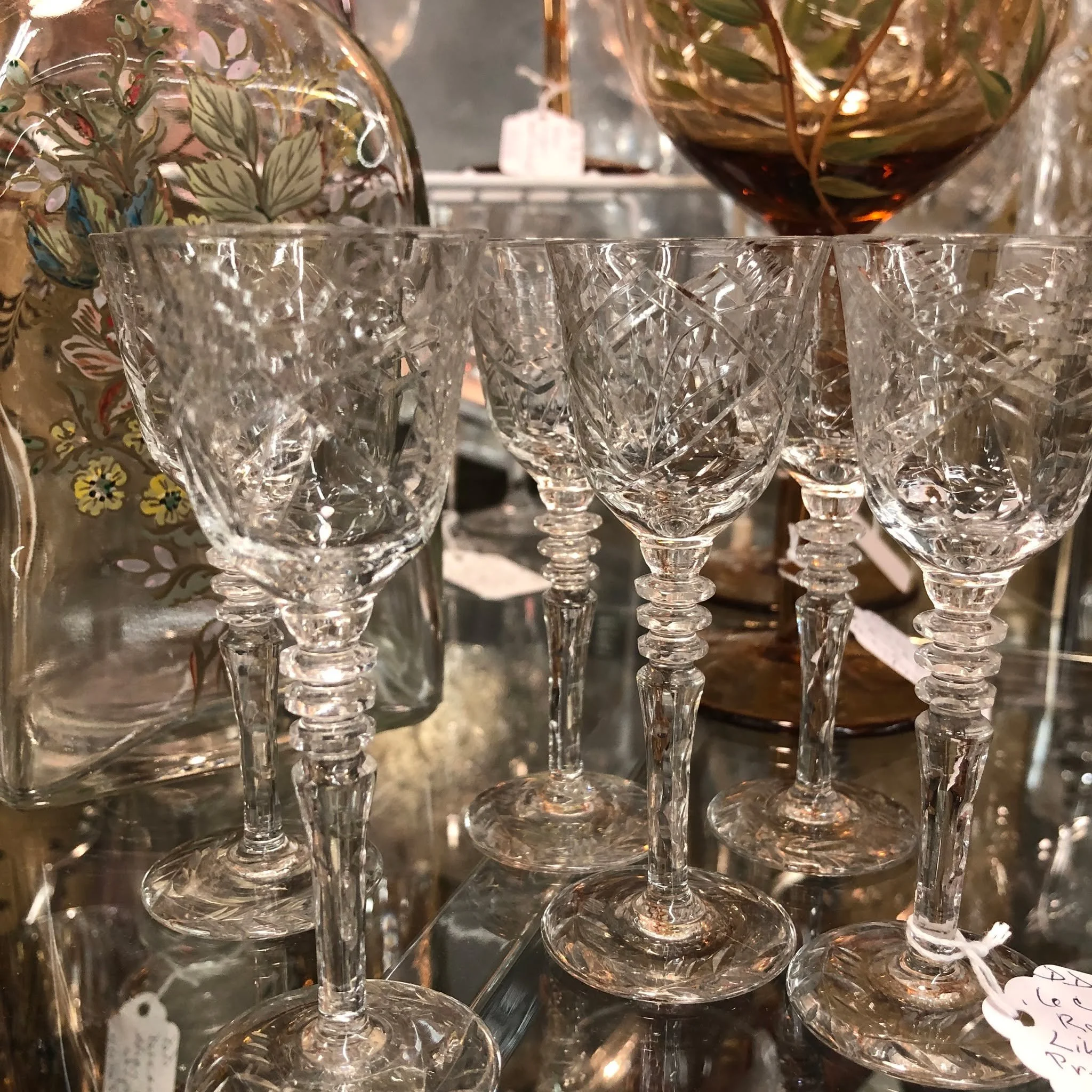 #waybackwednesday Beautiful crystal glasses  #heretodaymaybetomorrowmaybenot #antiques #decorandmore #vintage #rocantiques #roc #cdga #OMA #ontariomallantiques #waybackwednesday #vintageliving #vintage #collectibles #vintageny #antiquesnewyork #rocan
