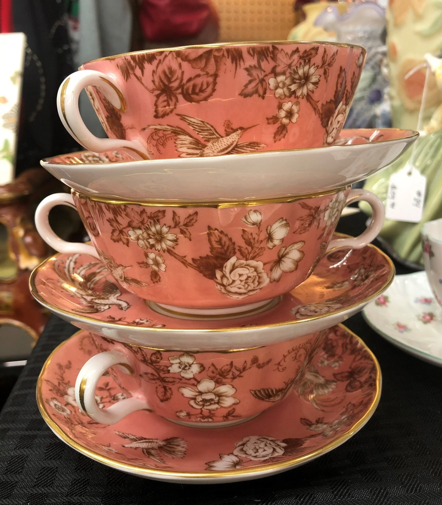 #waybackwednesday Tea, anyone? #heretodaymaybetomorrowmaybenot #antiques #decorandmore #vintage #rocantiques #roc #cdga #OMA #ontariomallantiques #waybackwednesday #vintageliving #vintage #collectibles #vintageny #antiquesnewyork #rocantiques