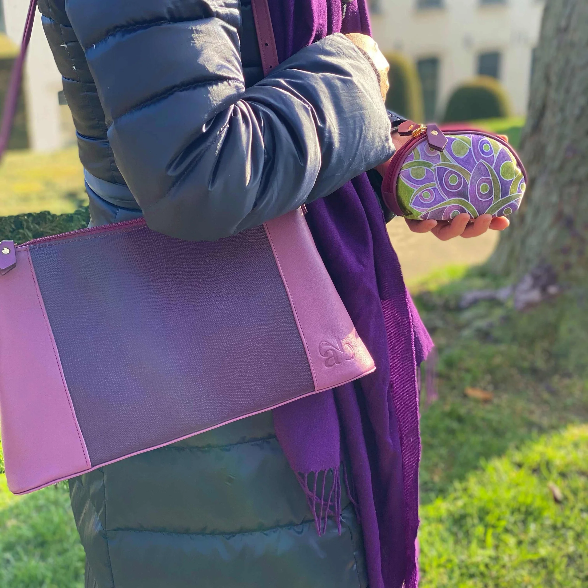Handbag Arya with Small Kit, artwork Anne-Marie Monin