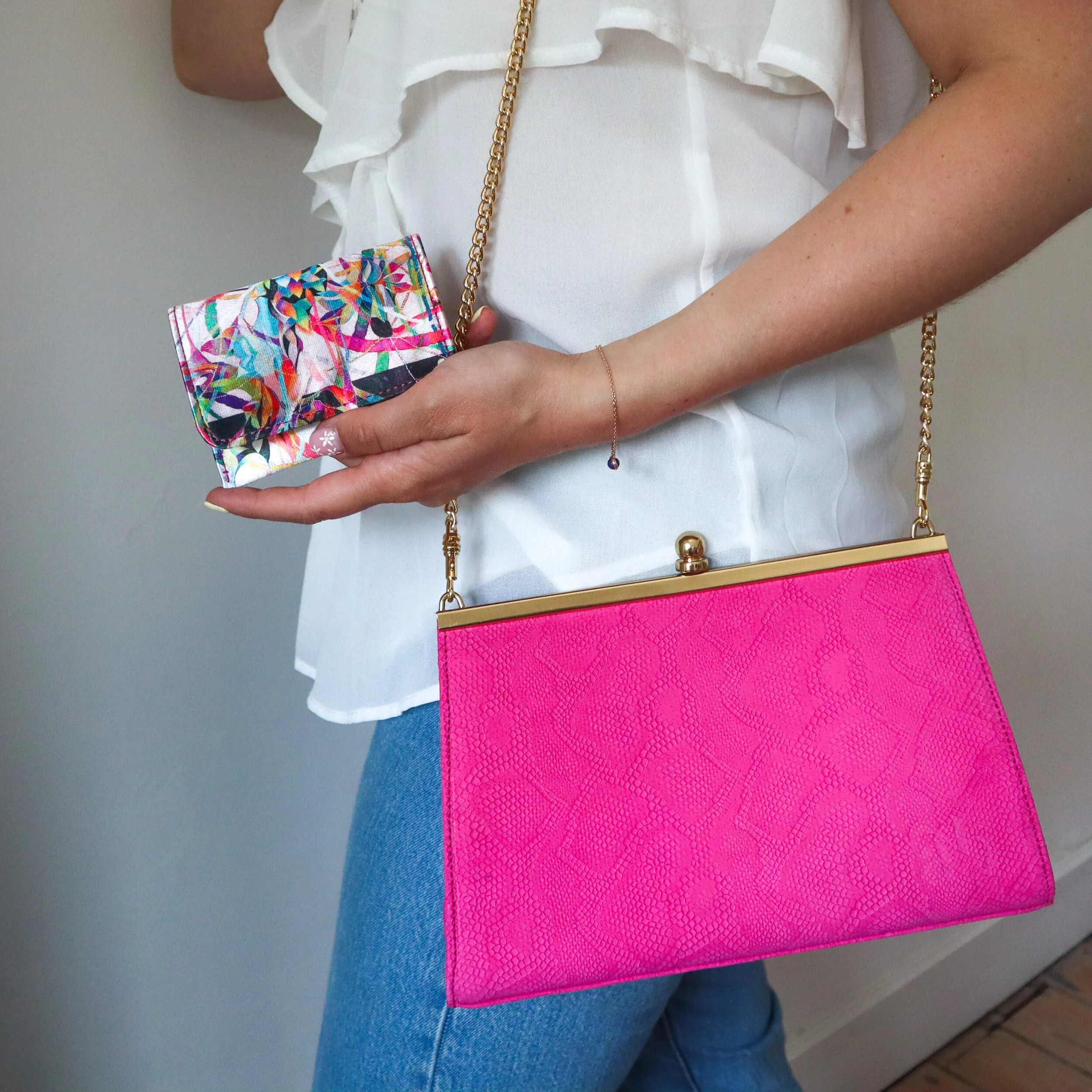 Handbag Aretha with small clutch, artwork Samuel Levy, live