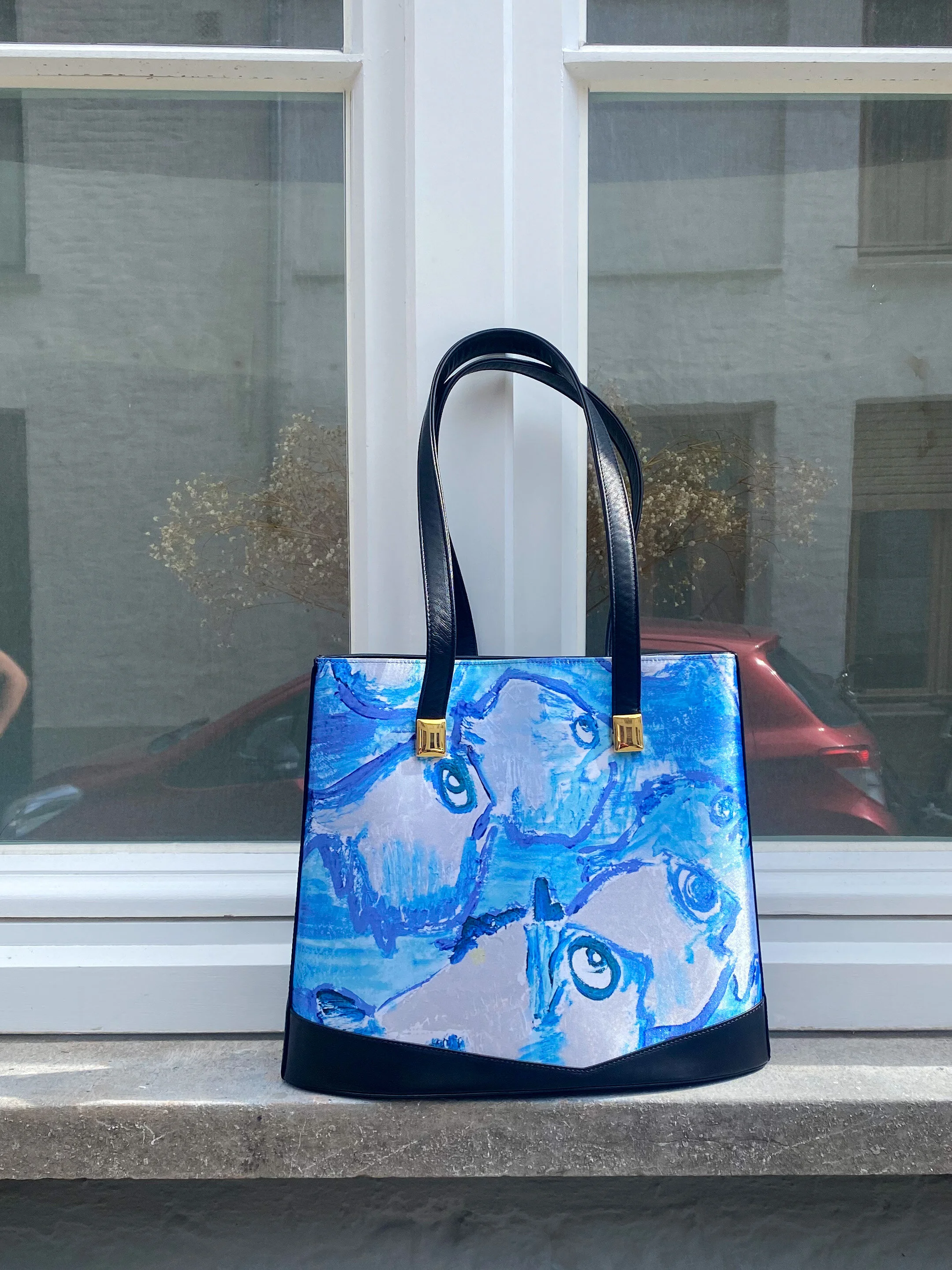 Handbag Lara, artwork Aline Deworme, blue ocean