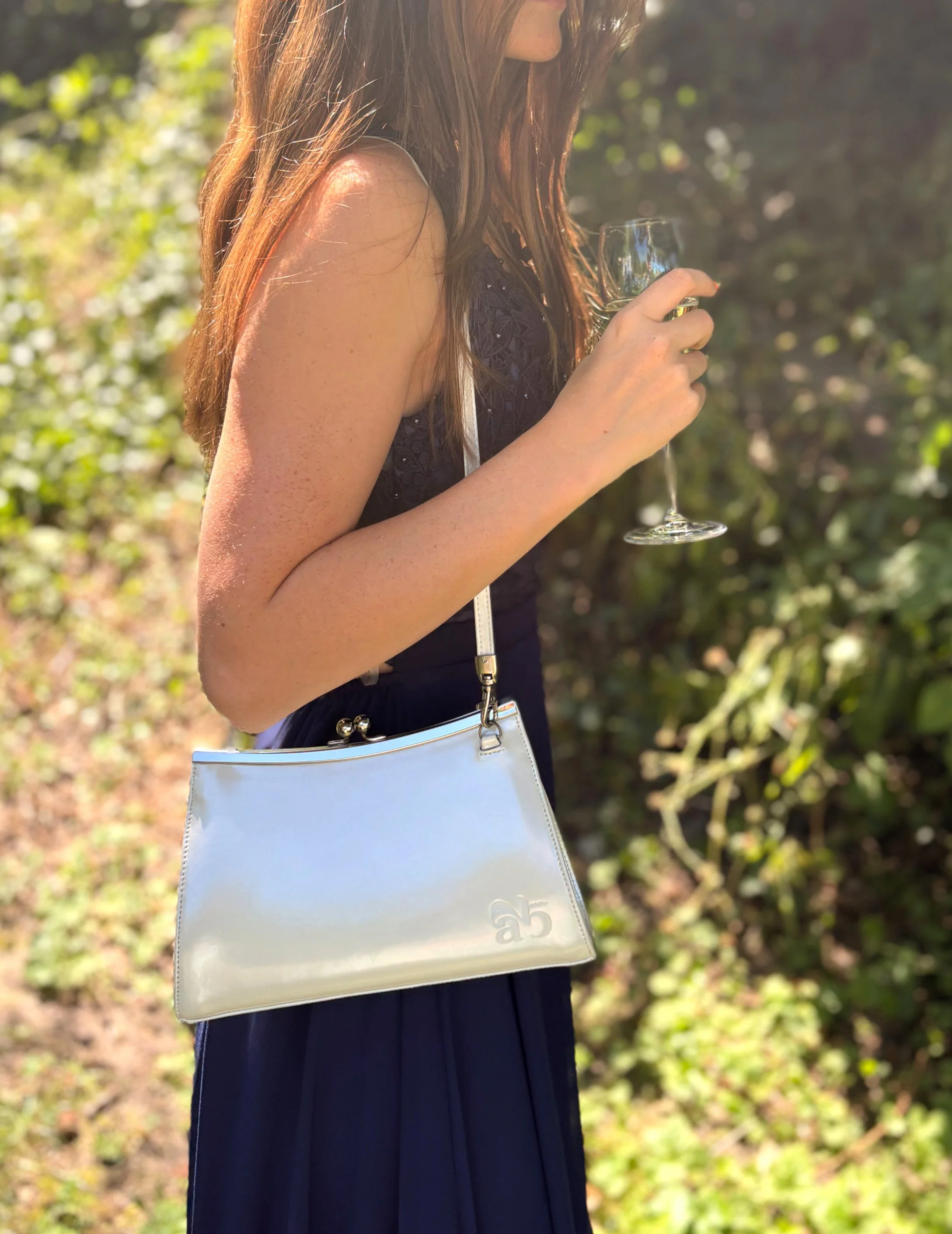 Handbag Aretha ivory patent leather