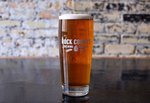 Mai Oh Mai!

MAIBOCK - 6.7% abv. 
Our spring Helles Bock brewed with copious amounts of German Pilsner and Vienna malts. A robust beer that drinks crisp and clean. Prost! .
.
.
.
#downtownjanesville #gorockford #drinkwisconsinbly #wisconsin #drinkloc