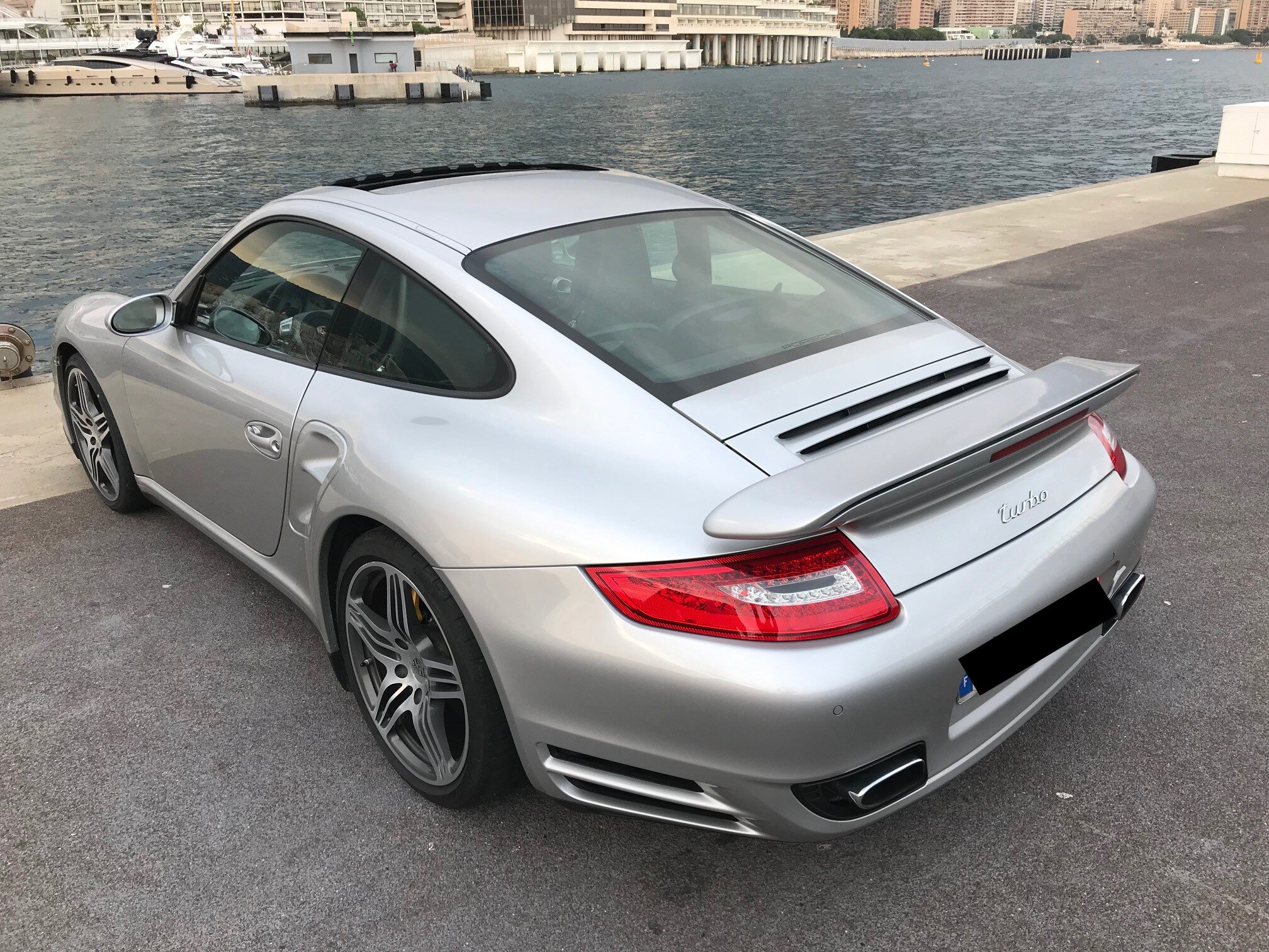 Porsche-997-turbo-gris-argent-771%20(7)sds.jpg