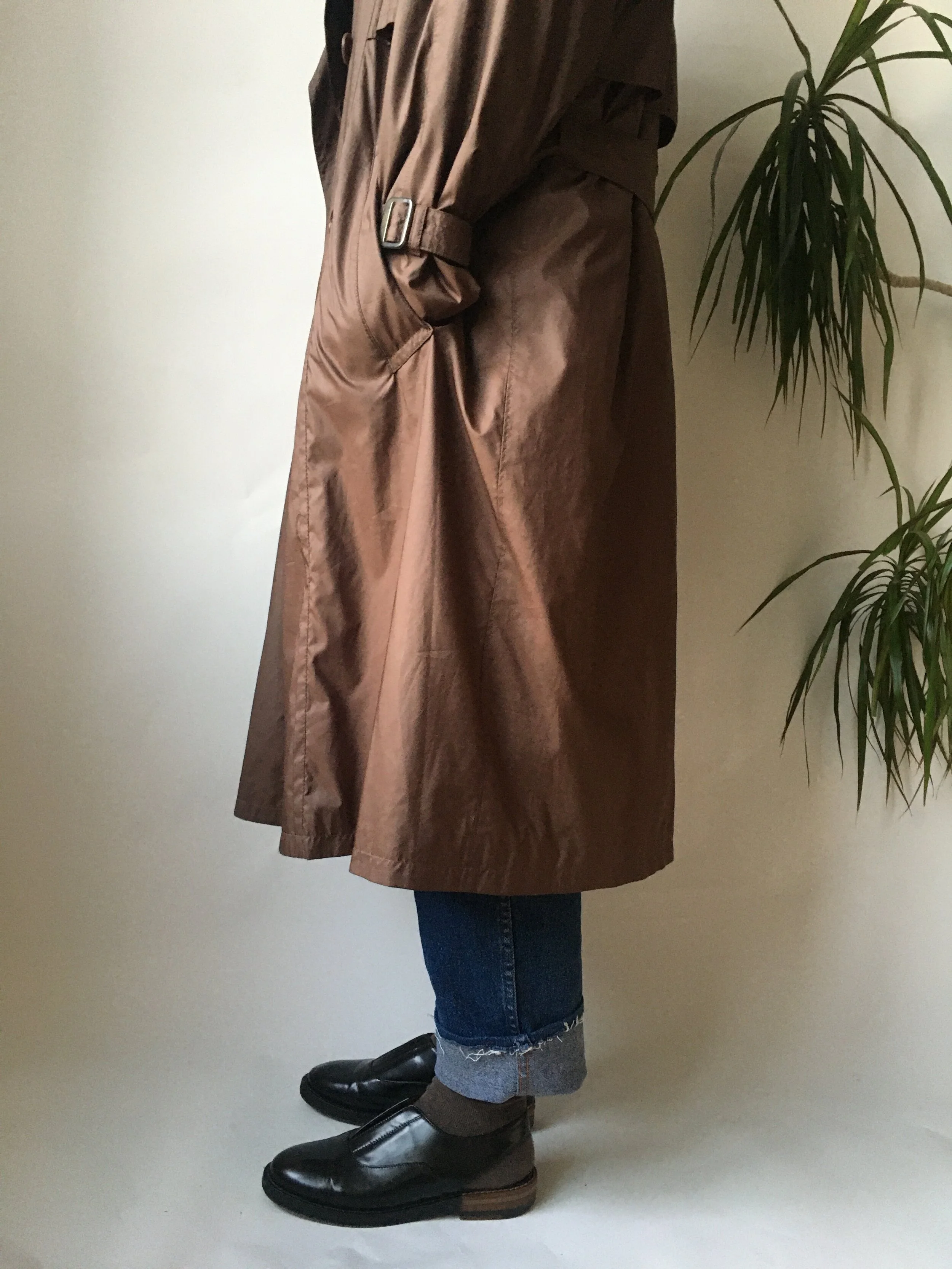 curated vintage clothing online shop