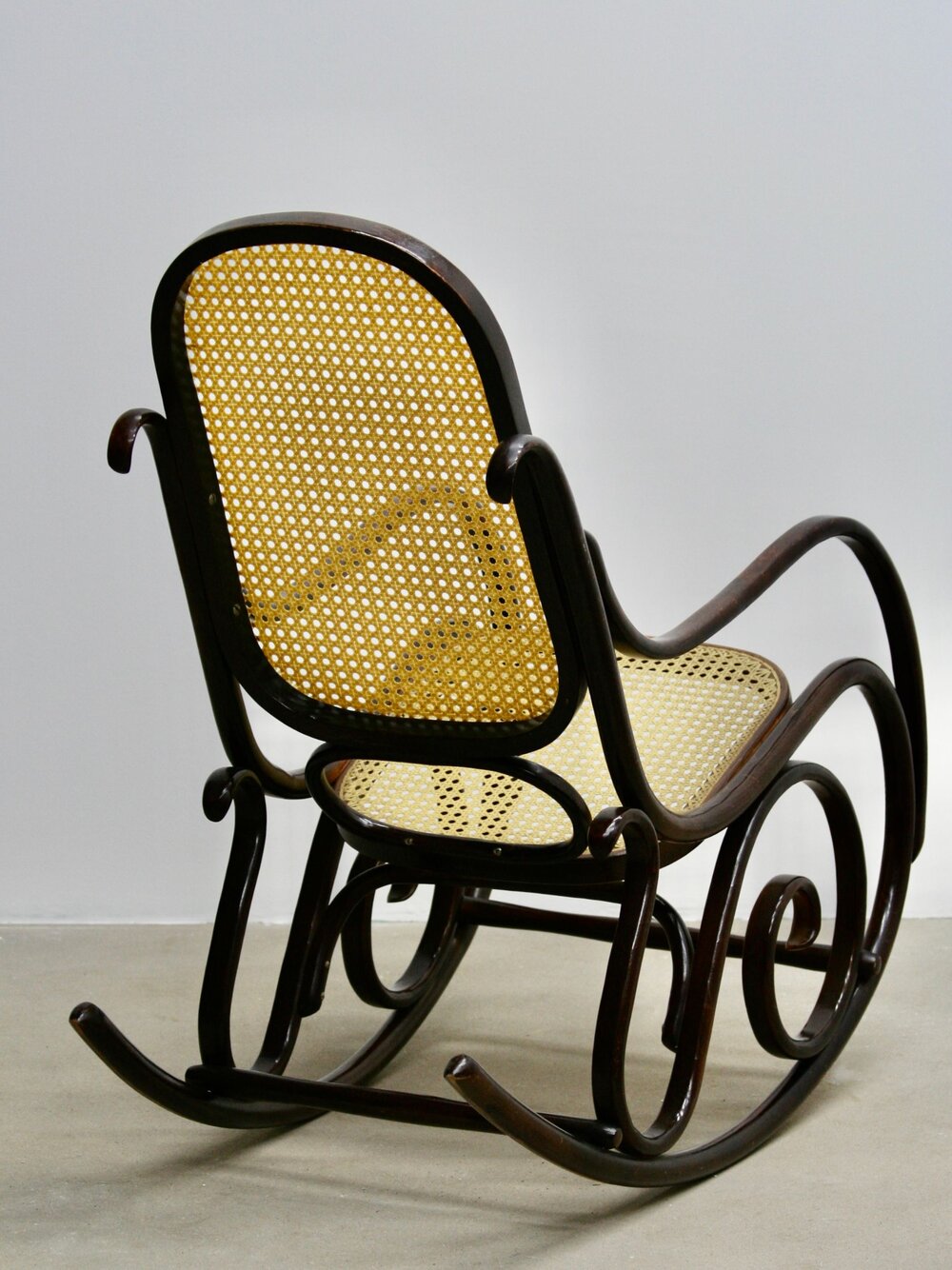 Vintage Thonet Style Plywood Rocking Chair Veter Vintage