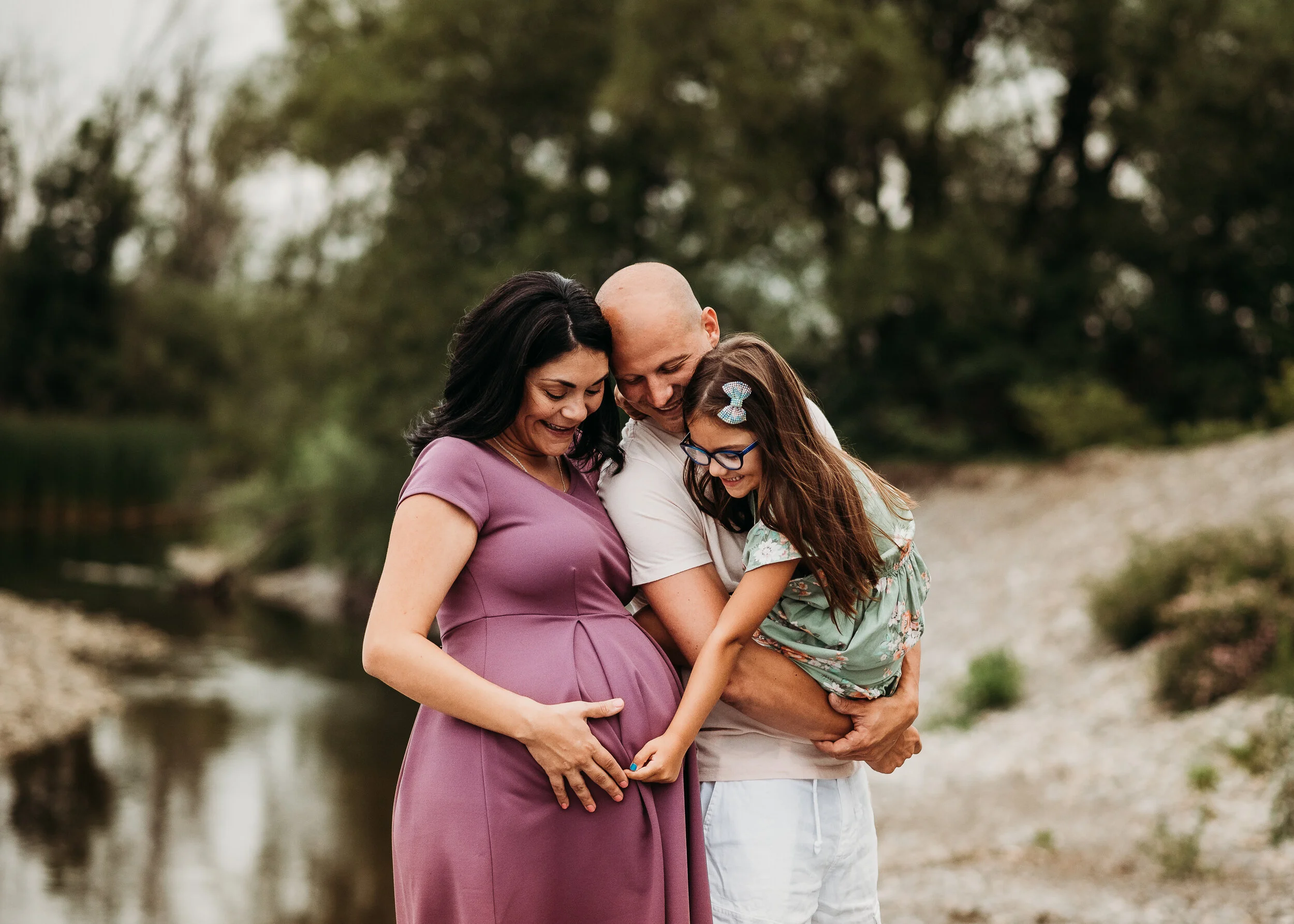 Why you should book a maternity photoshoot