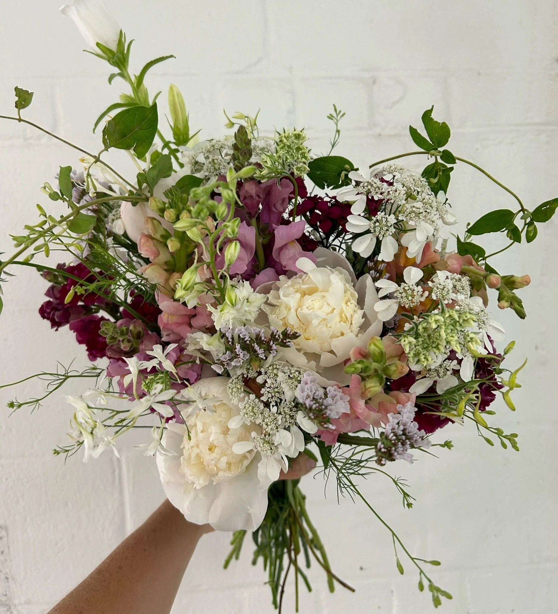 Mother's Day Deluxe Peony Bouquet