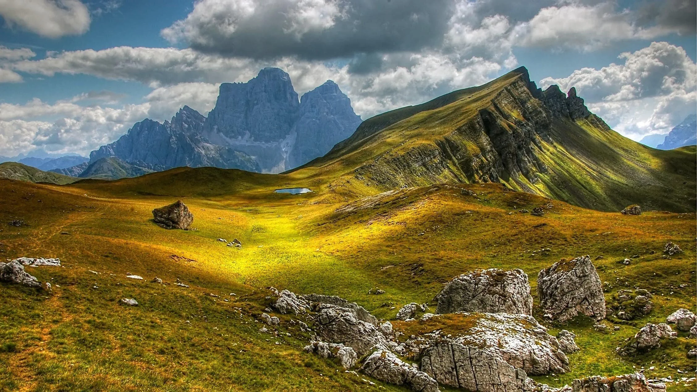 Clear View from Mountain Plateau of Even Bigger Mountain Whole Other Level Higher.jpg