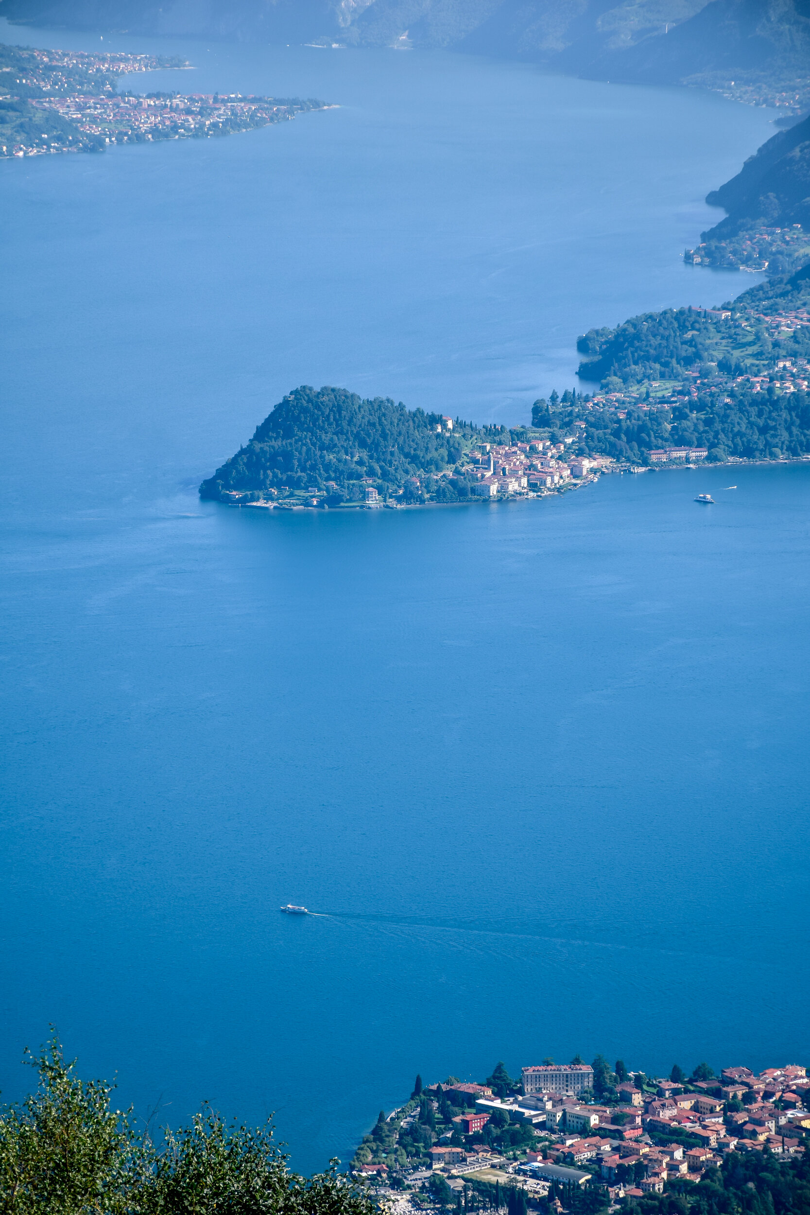 Lake Como birdview