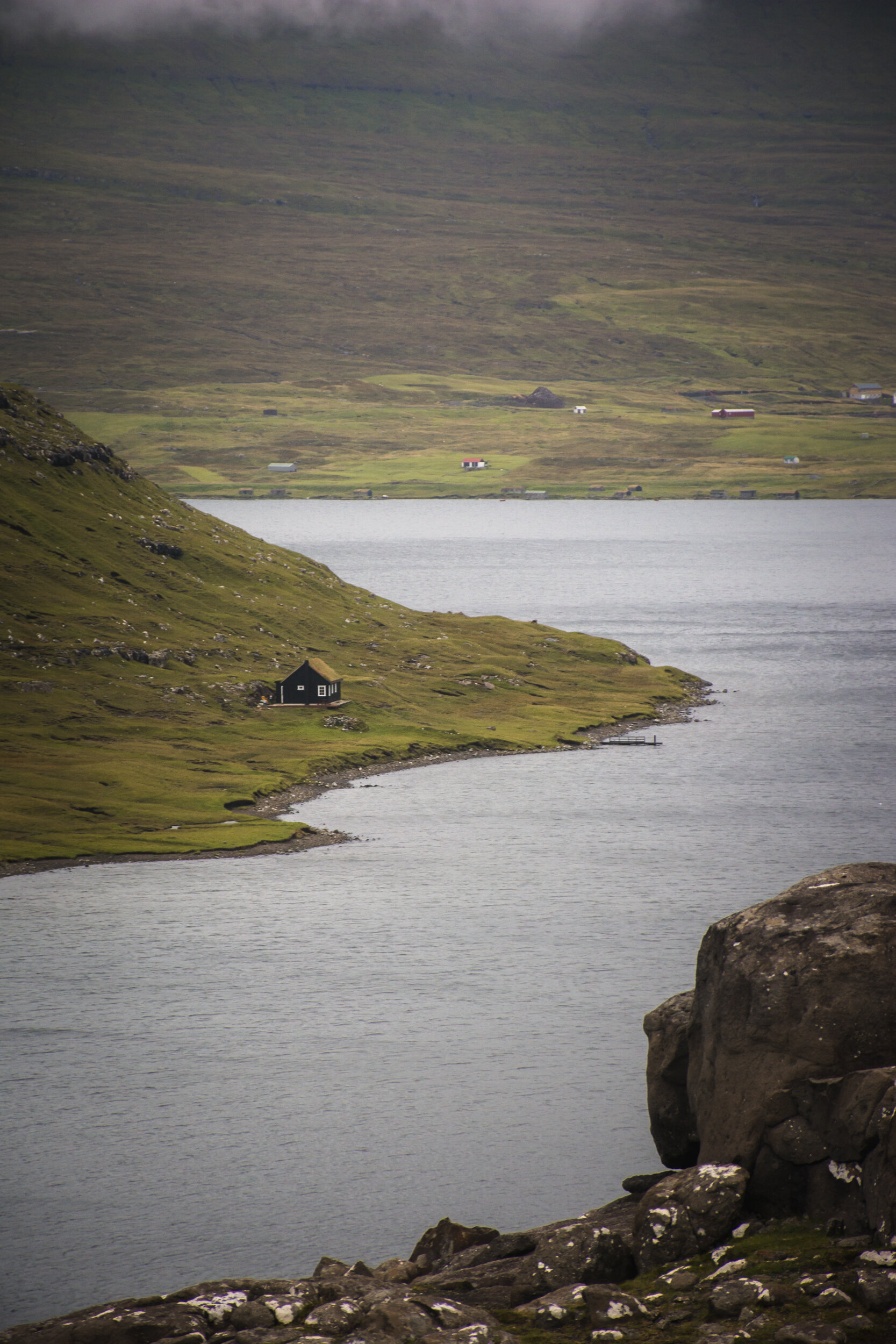 Lake Leitisvatn o Sørvágsvatn, Faroe Islands