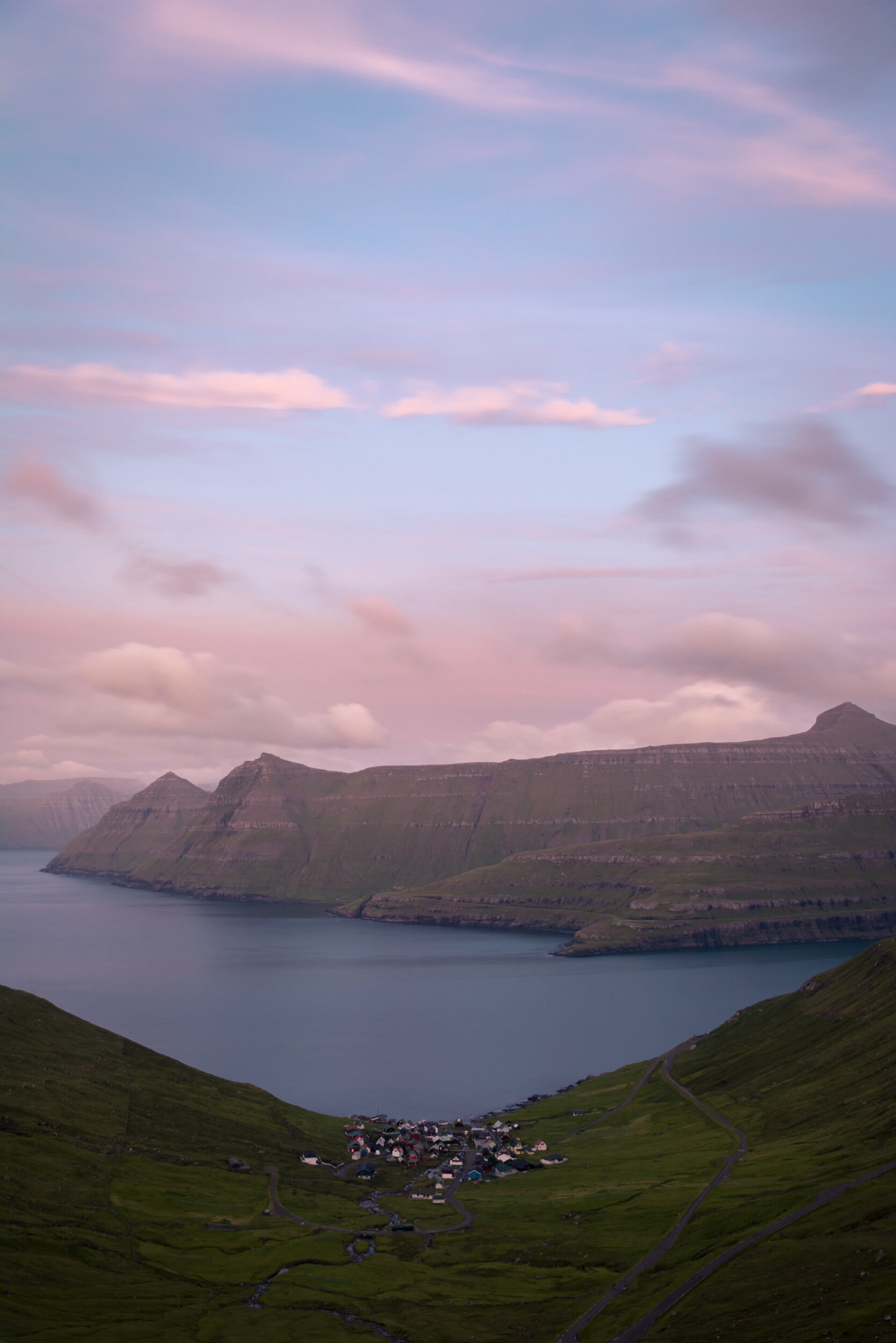 Finningur, Faroe Islands