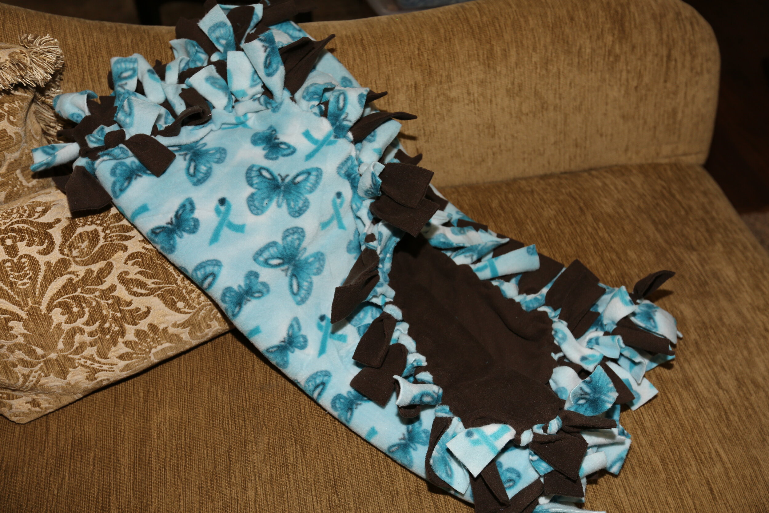 Hand-Made Fleece Blanket SQAO2017