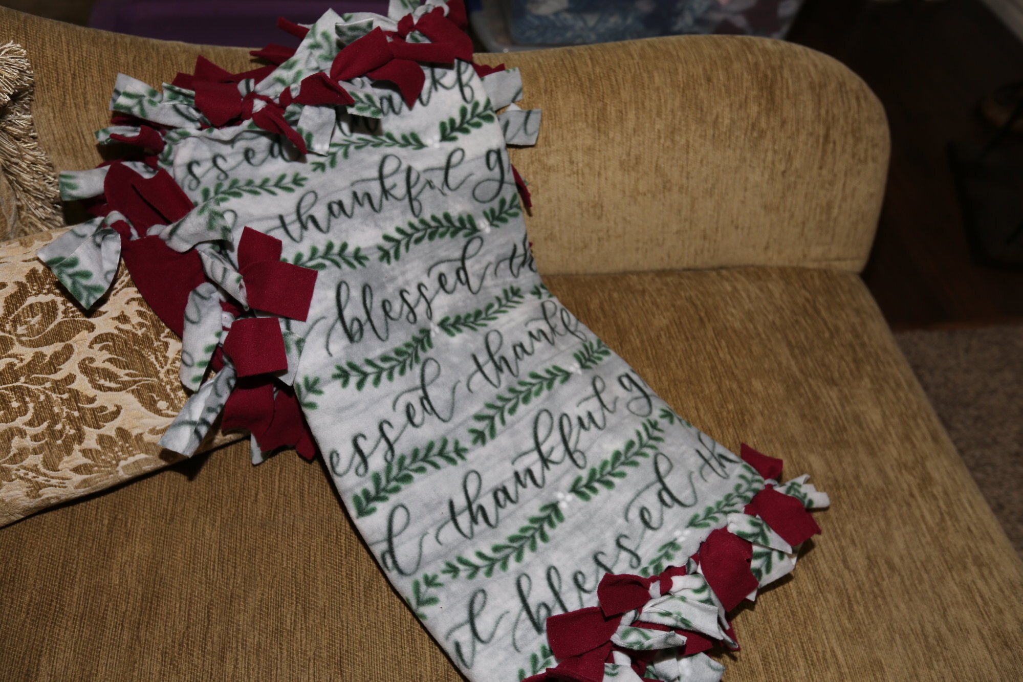 Hand-Made Fleece Blanket SQAO234