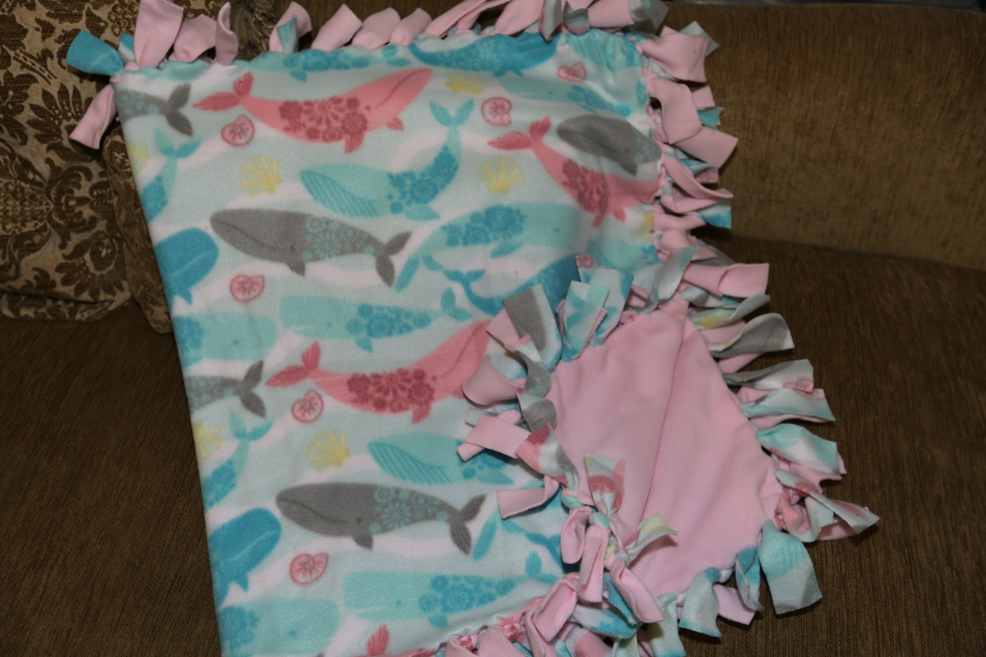 Hand-Made Fleece Blanket SQAO339