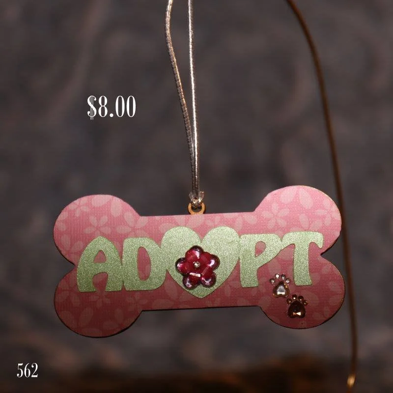 (0562) Hand-Crafted Ornament