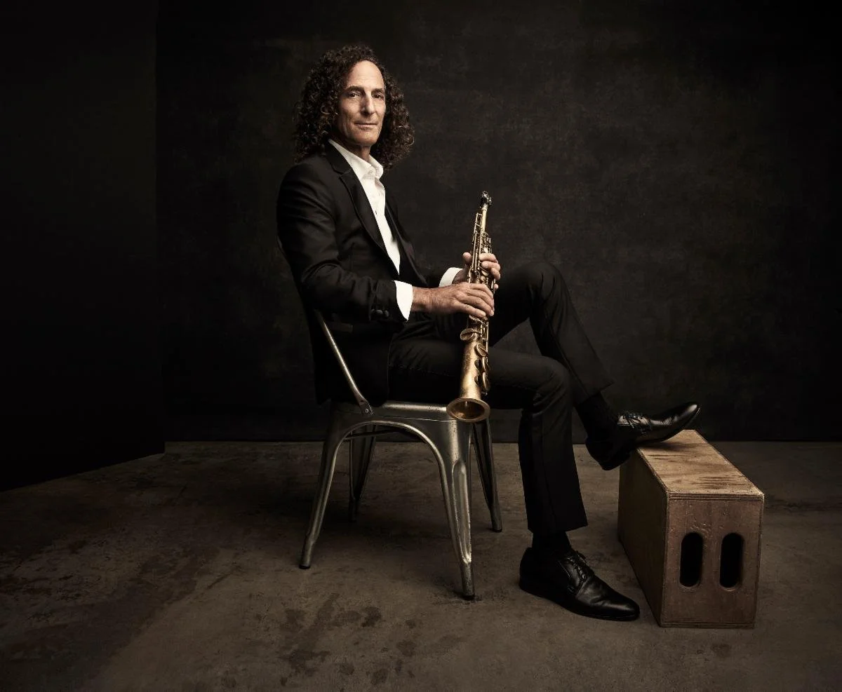 Kenny G’s The Miracles Holiday &amp; Hits Tour 2022 Celebrates the Magic of the Season