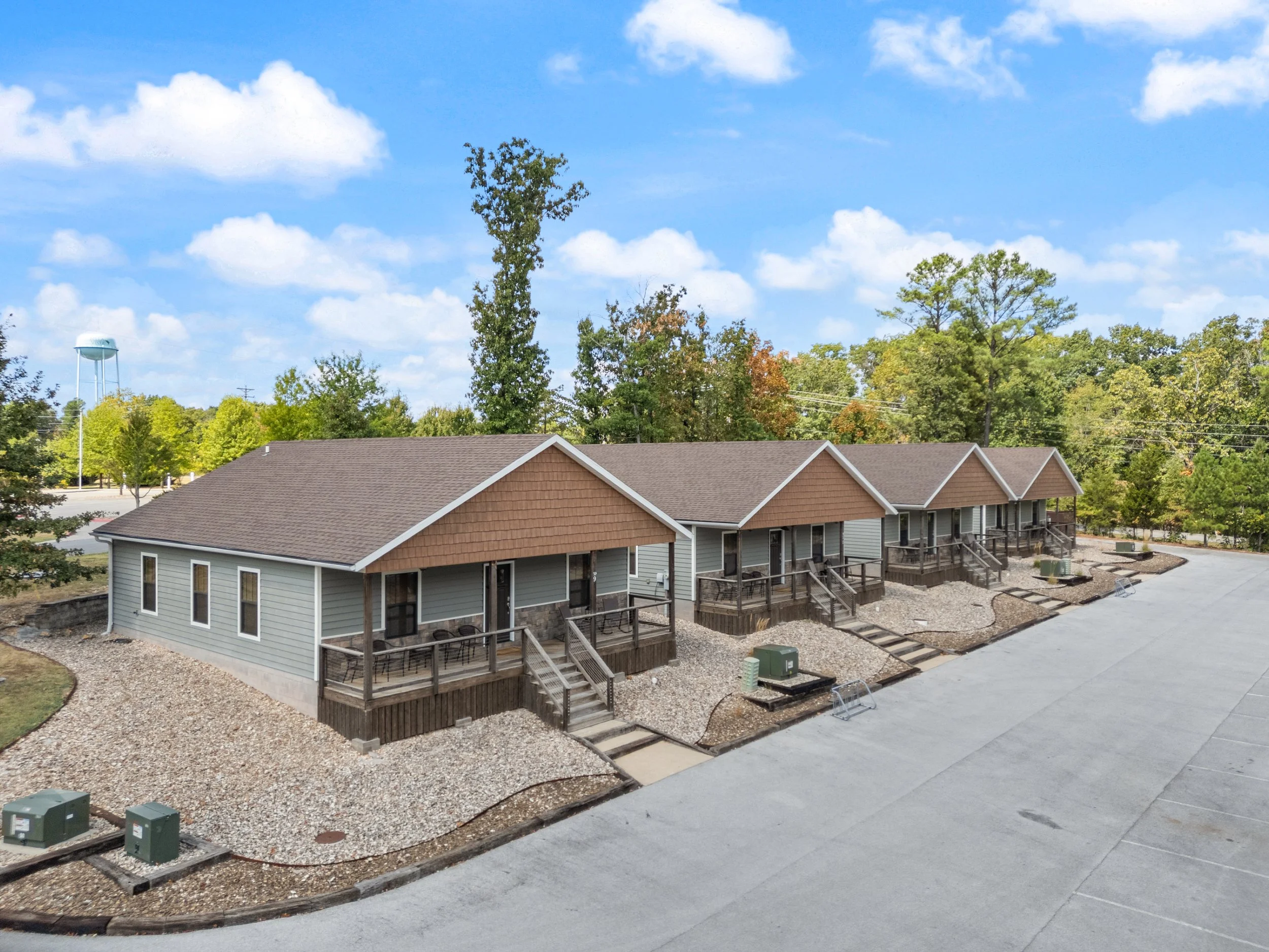 02-16 Trails Edge Ln-2.jpg