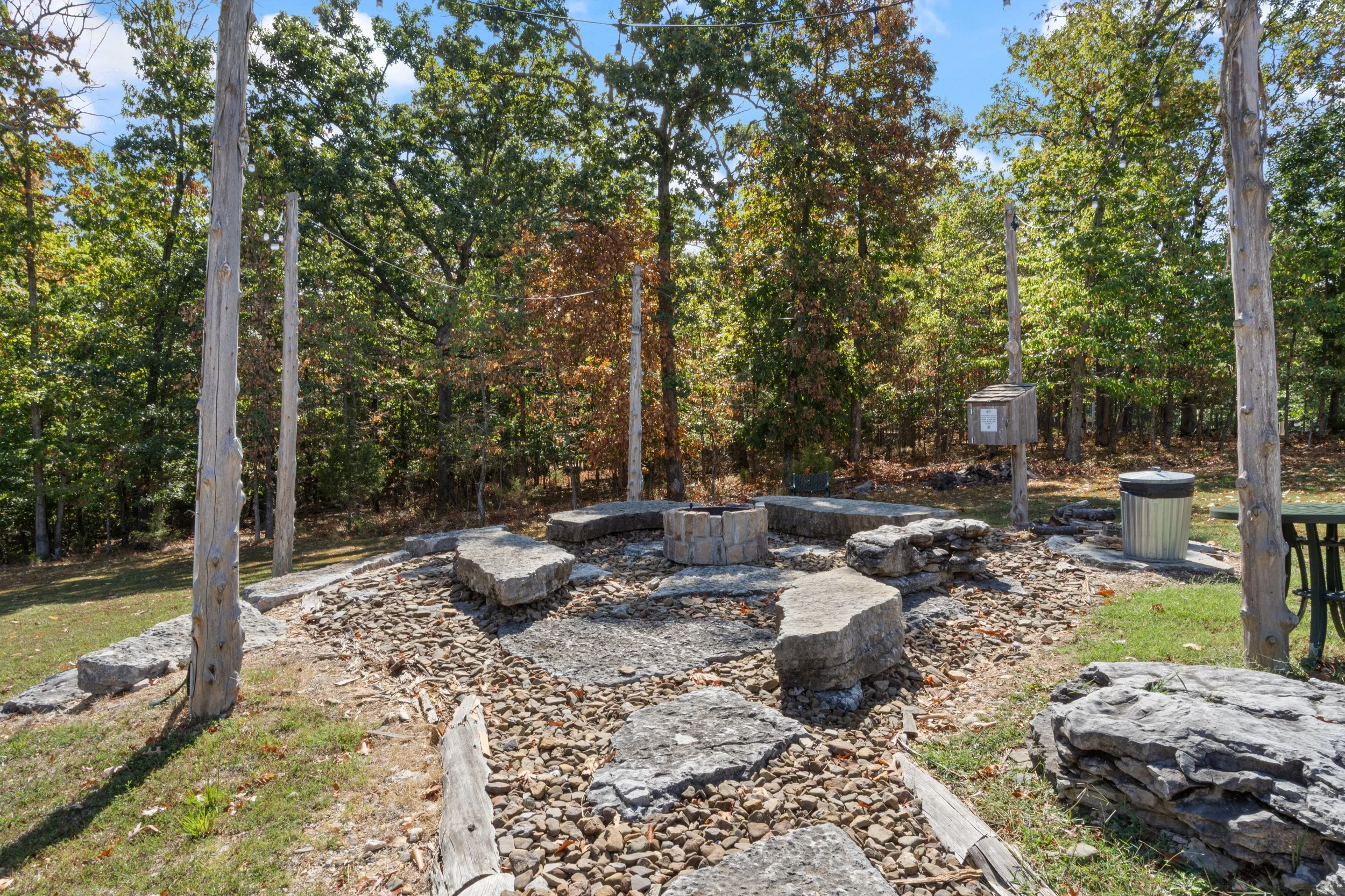 10-16 Trails Edge Ln-10.jpg