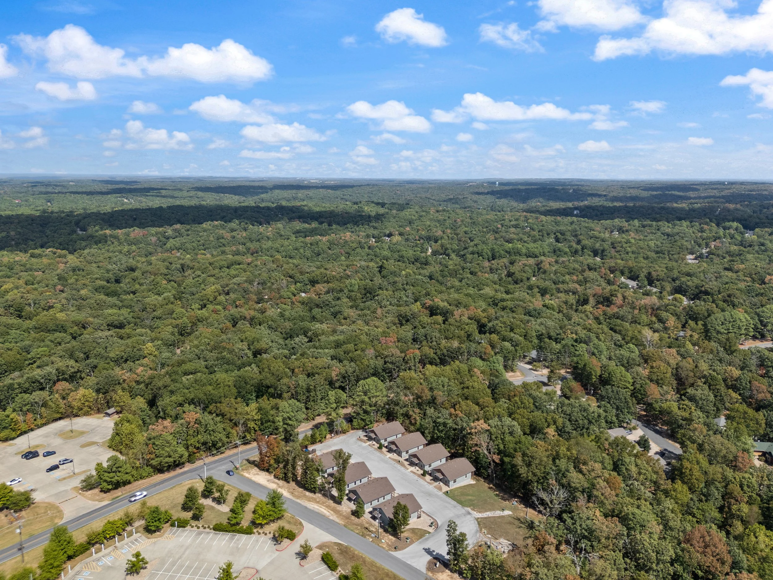 19-16 Trails Edge Ln-15.jpg