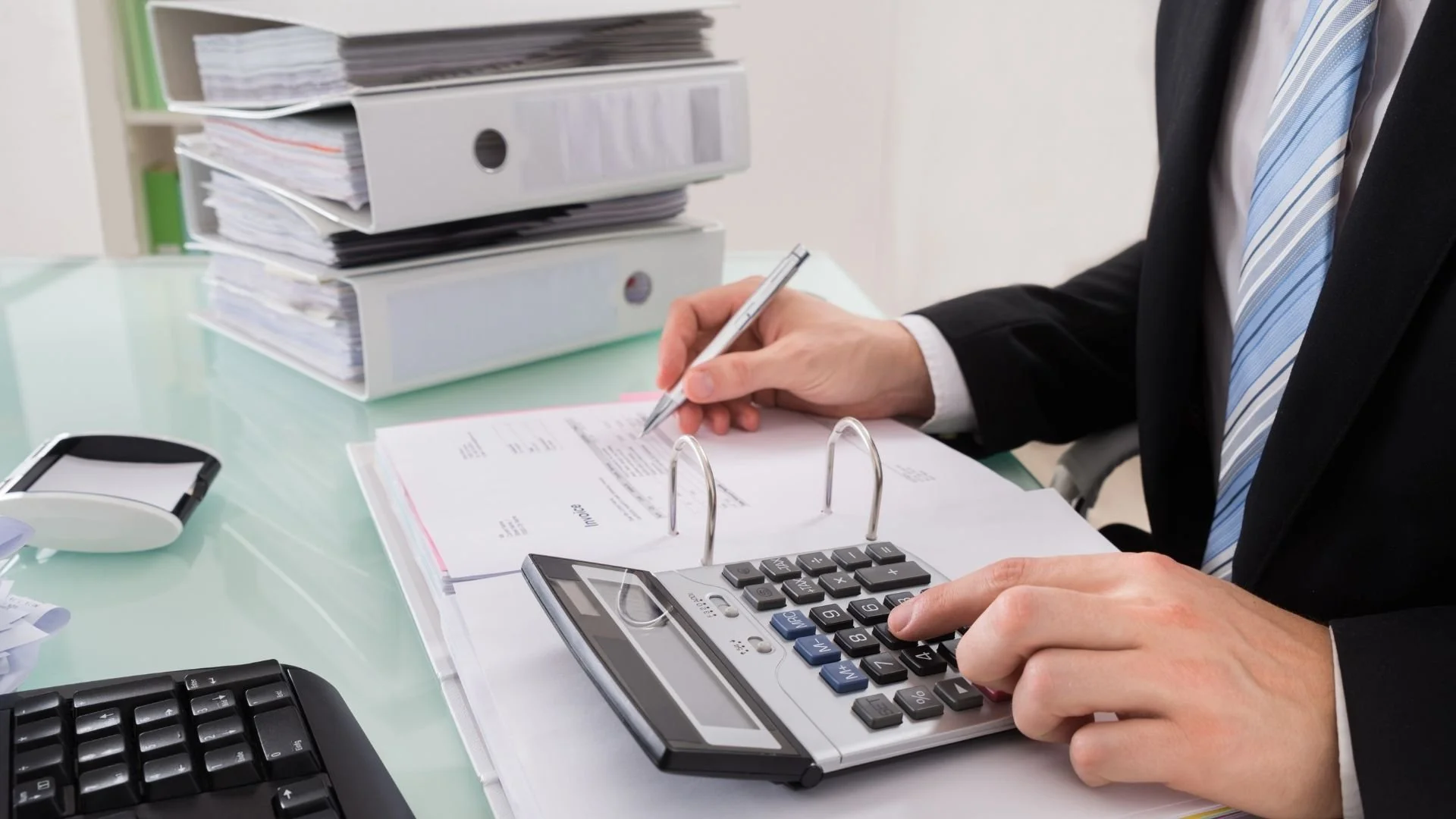 How to Choose the Best Tahoe Truckee Bookkeeper (Without Overpaying)