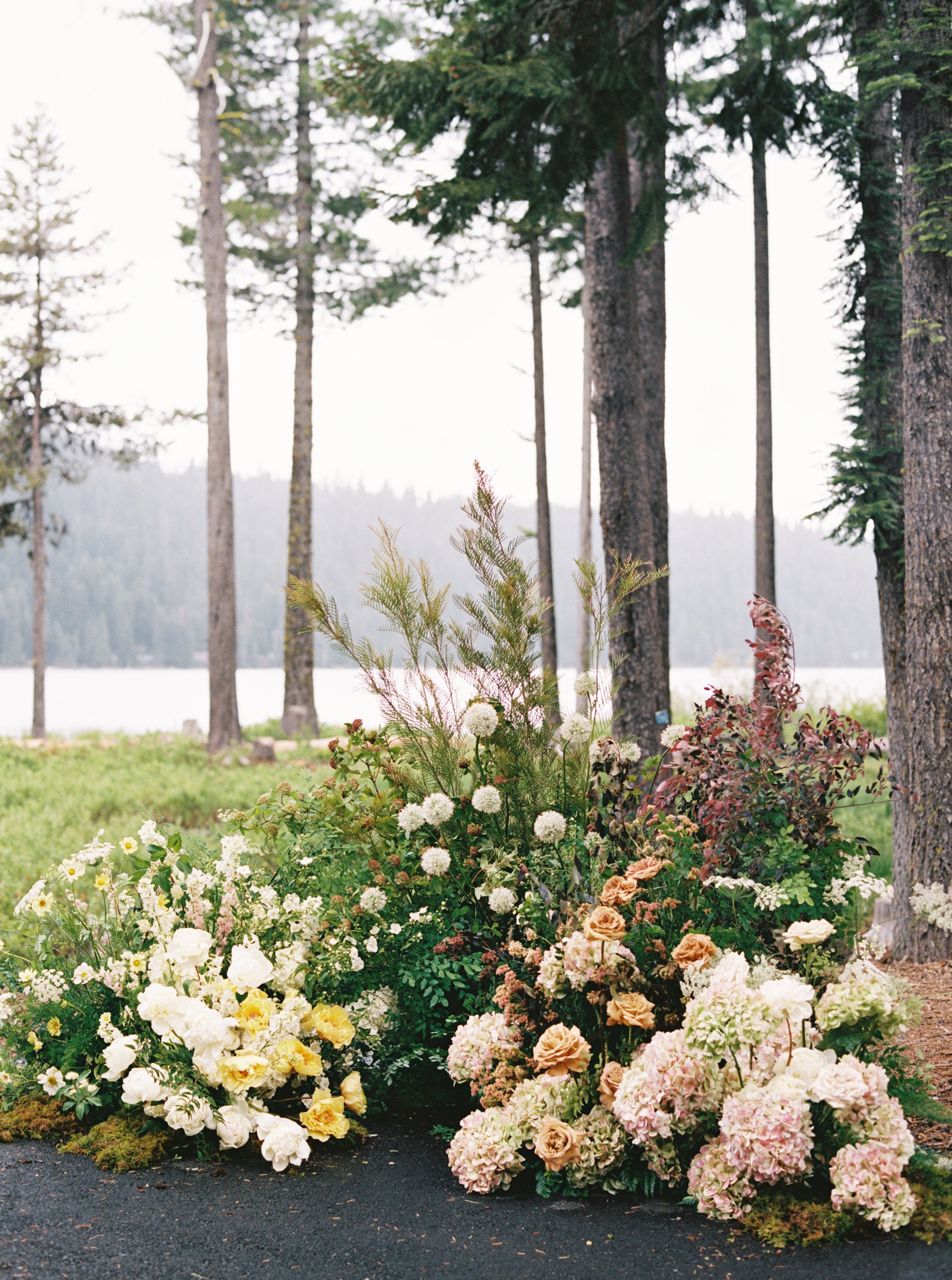 Whimsical Oregon Lakeside Wedding