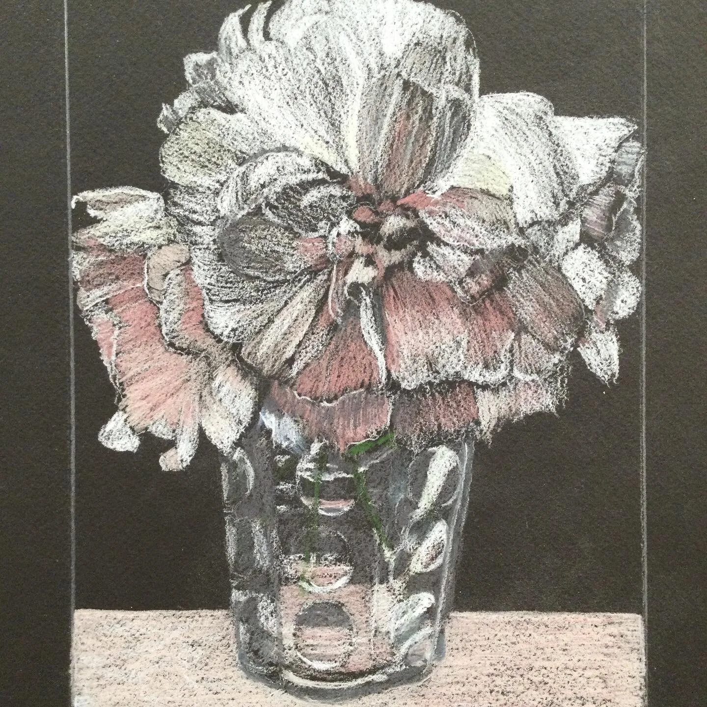 Roses/Glass vase 9x12”
