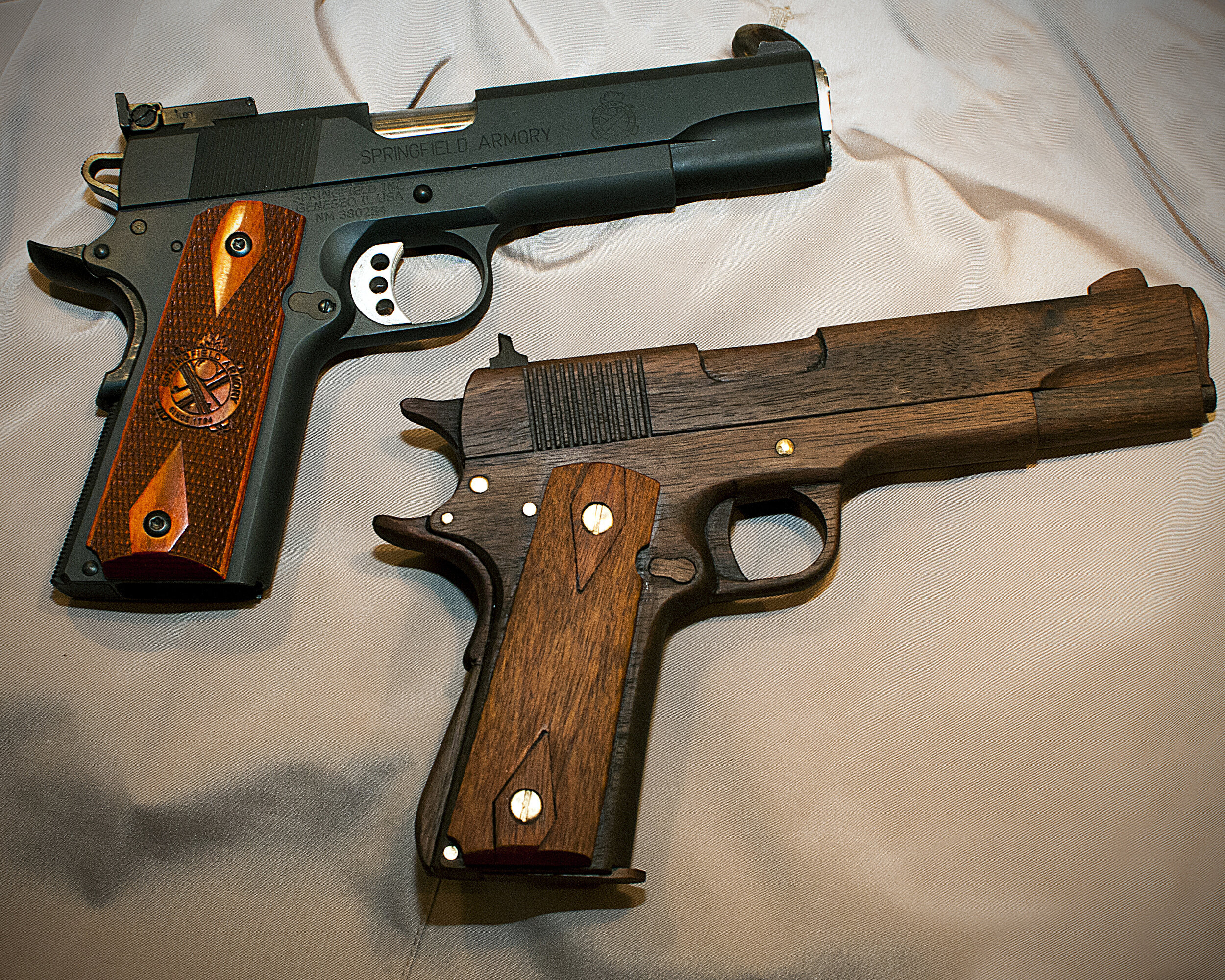 ALL WOOD 1911