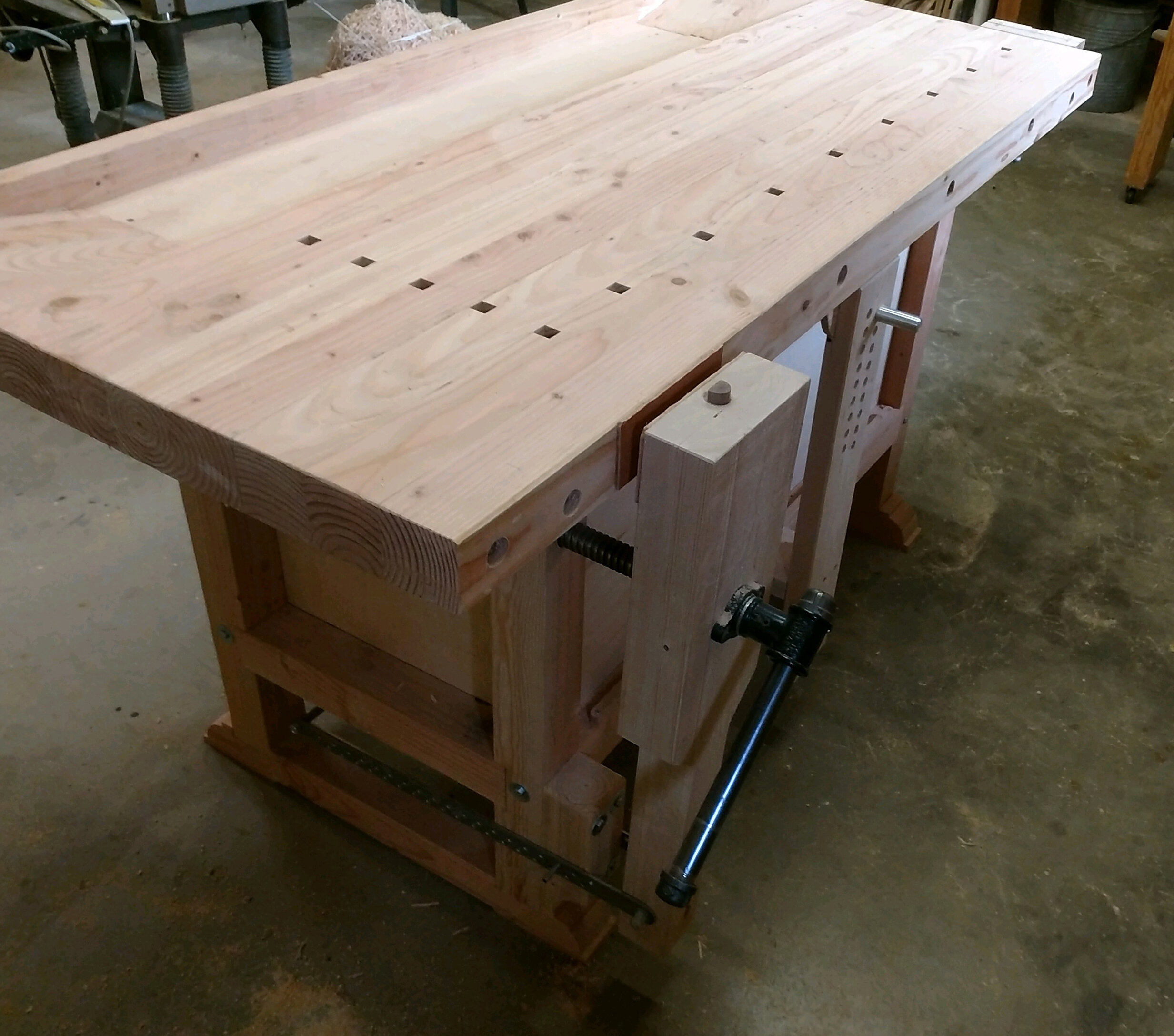 EUROPEAN STYLE WORK BENCH