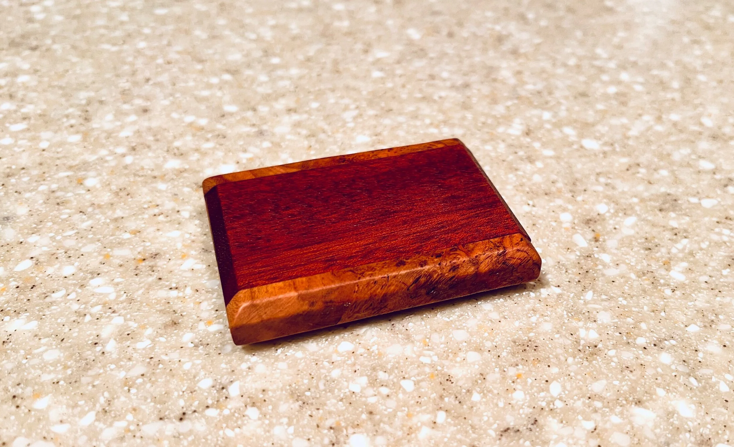 9DE89037-B5B9-46F0-9B6A-2D1F17F23443