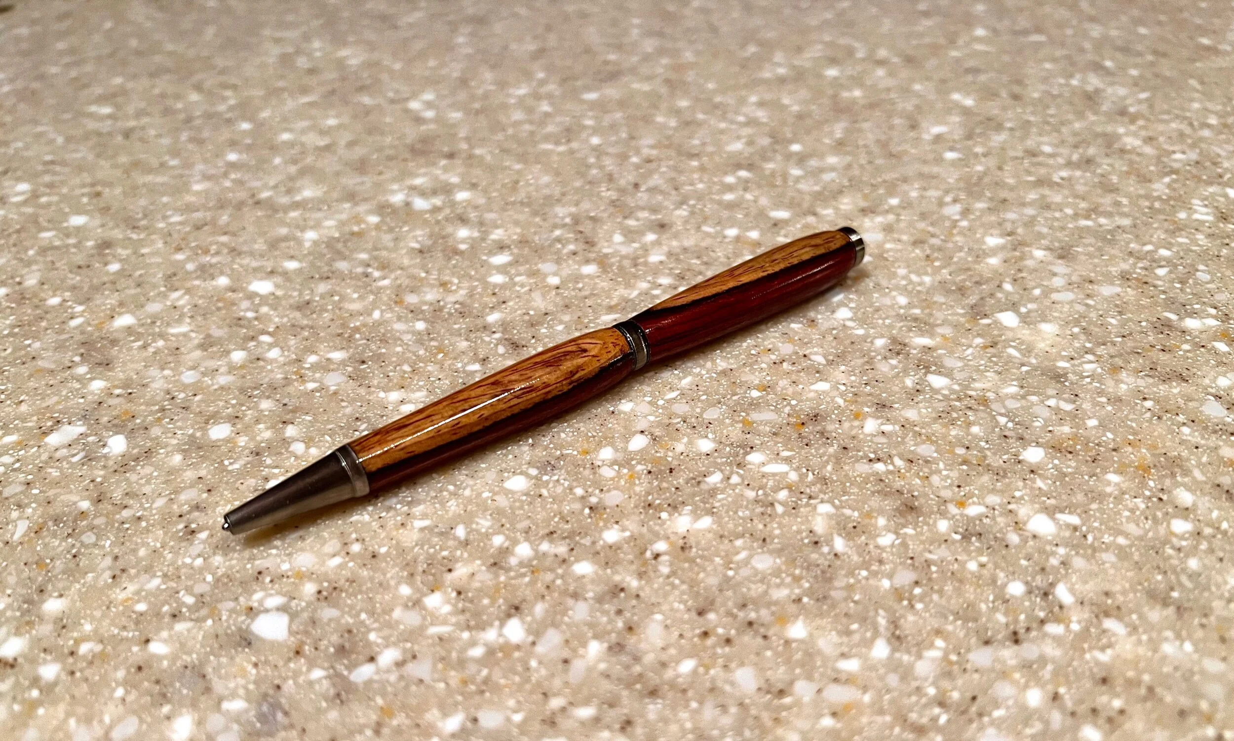 8B204E2C-A5DF-44F8-A3E7-2FCCBCCDD343