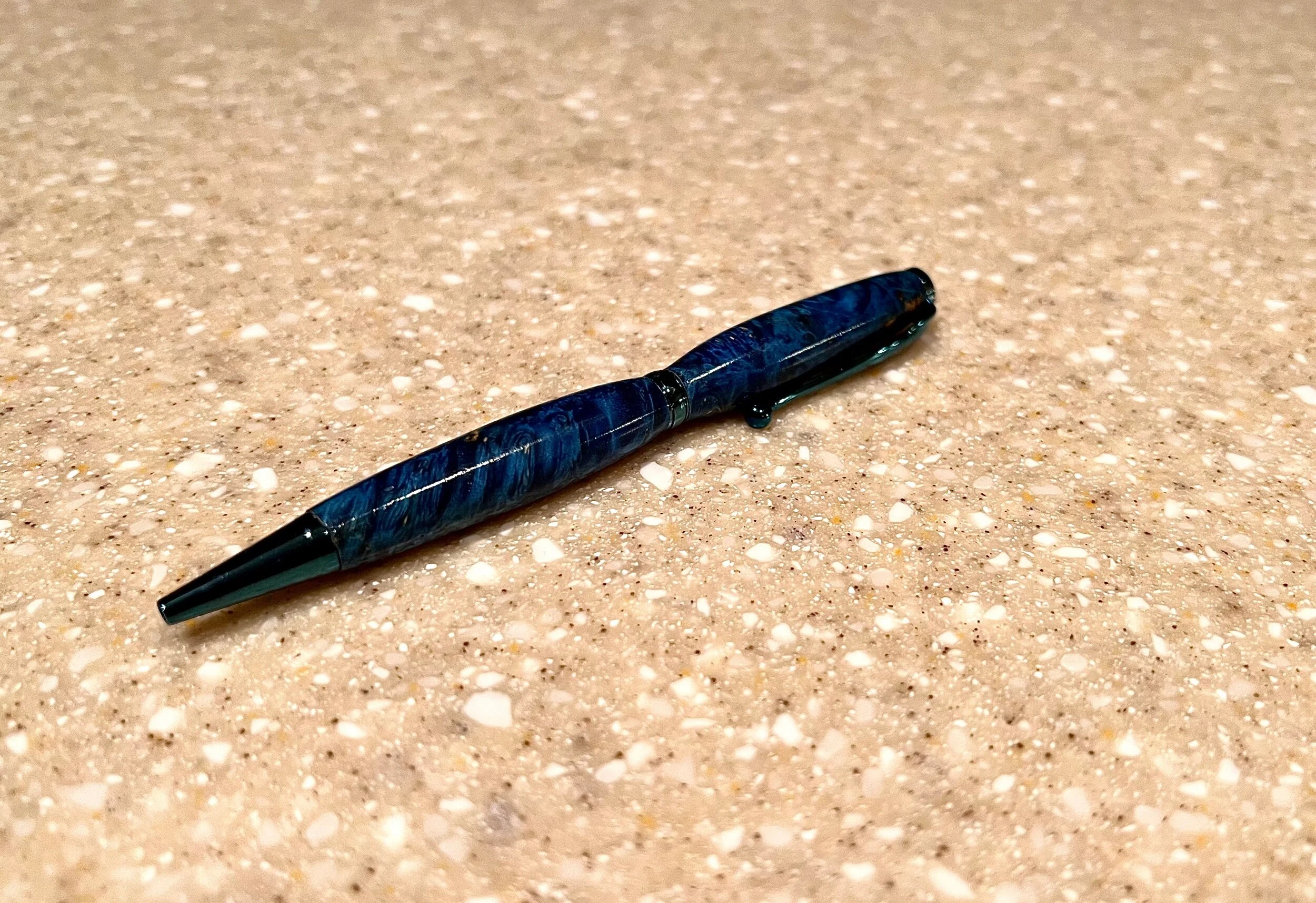 B8DAE3BA-5276-41F1-B543-3421E31ACF6B