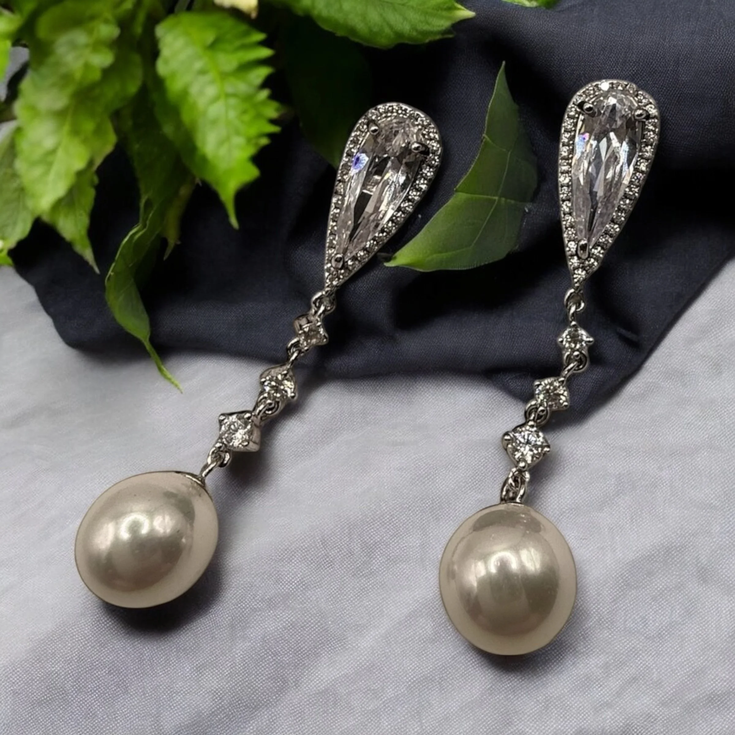 White Pearl Drop Earring Set