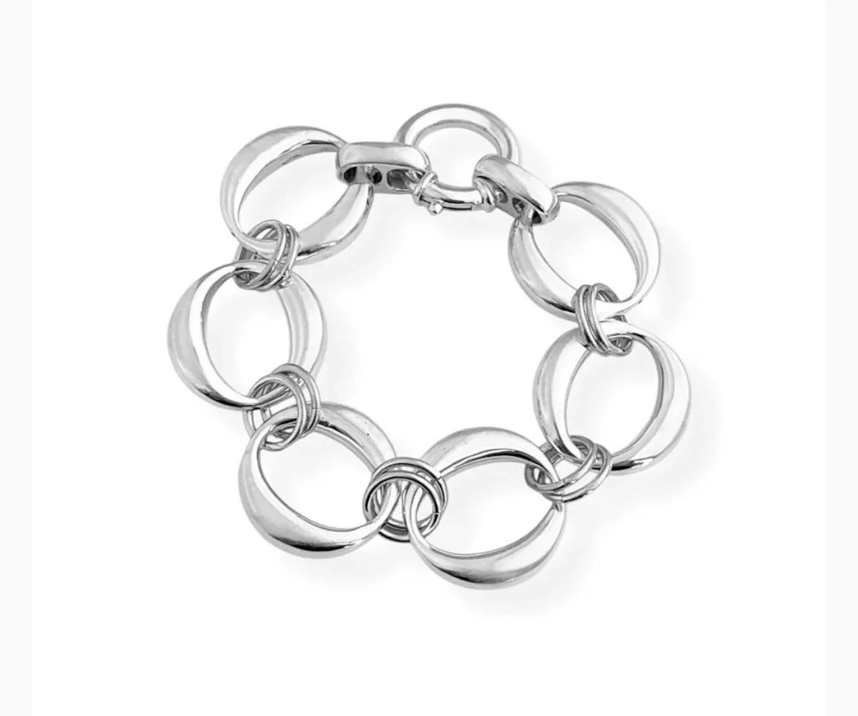 WhatsApp Image 2025-10-27 at 14.10.57.jpeg