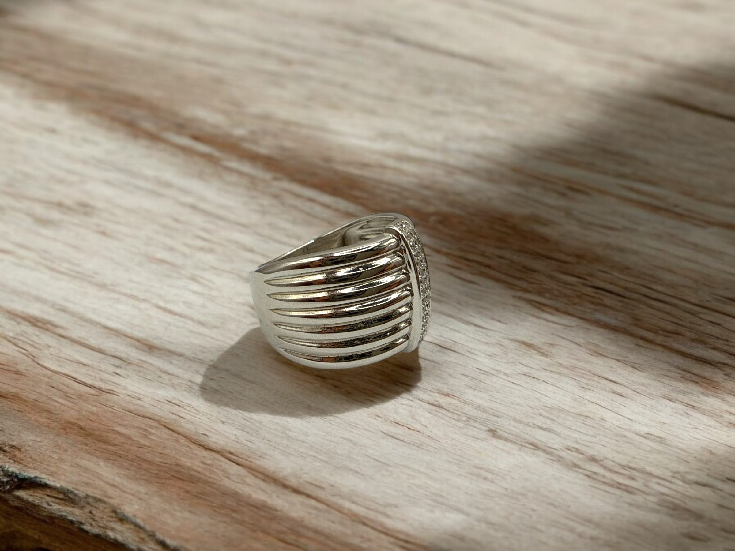 Radiant Stripe Ring2.PNG