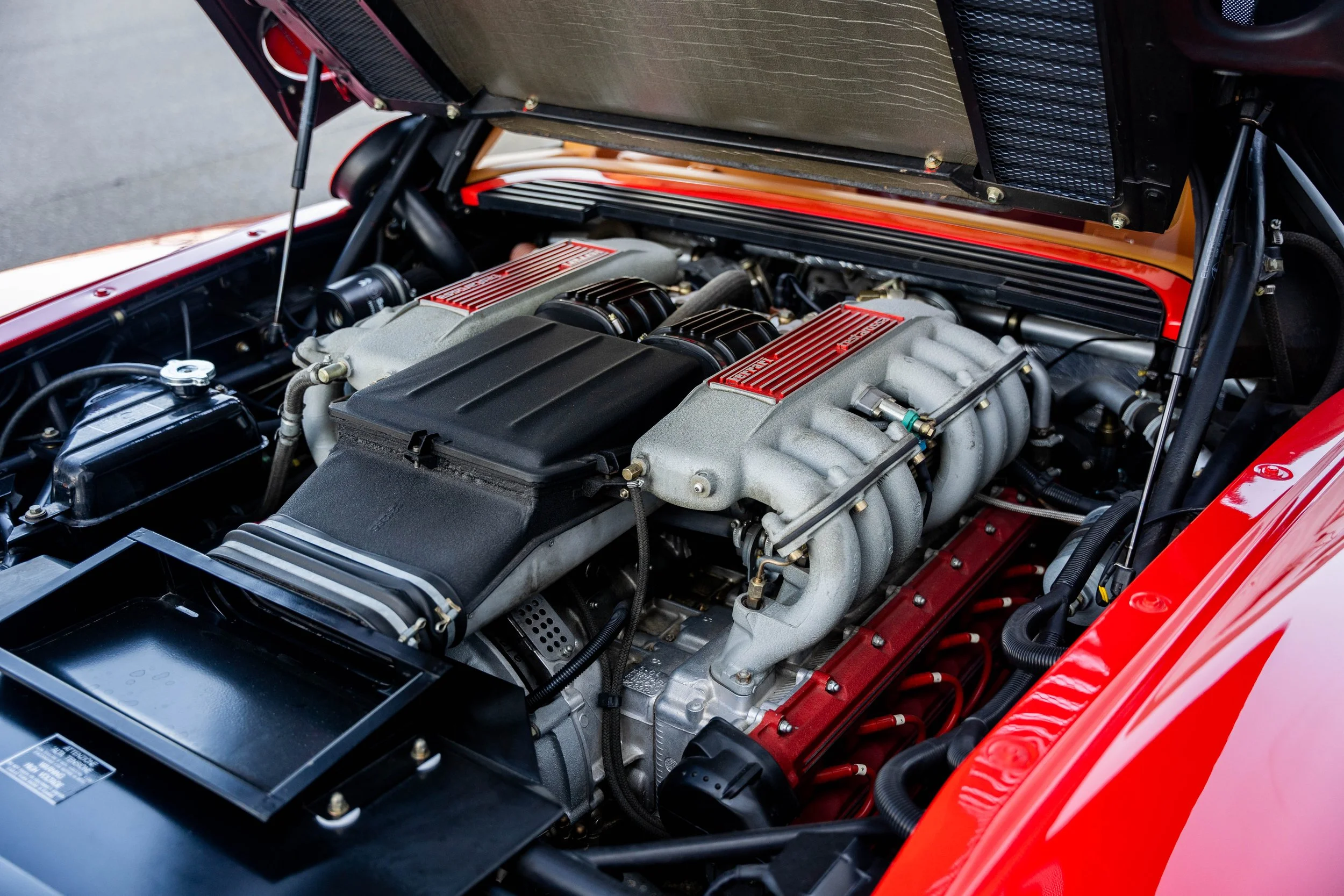 1990_Ferrari_Testarossa_#3906_Advertising_Photos-62.jpg
