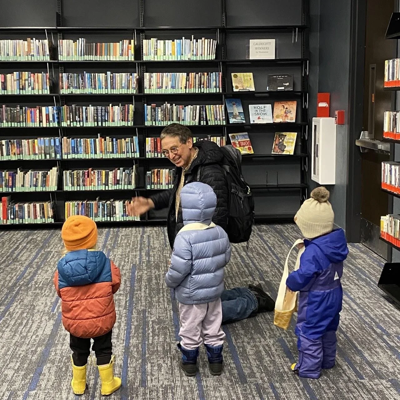 The Orange Sea Stars love books! 📚 

Recently, the children ventured out into the community during their Studio time to visit several local libraries. The children loved riding in the elevator, reading new books (and sharing some of their favorites 