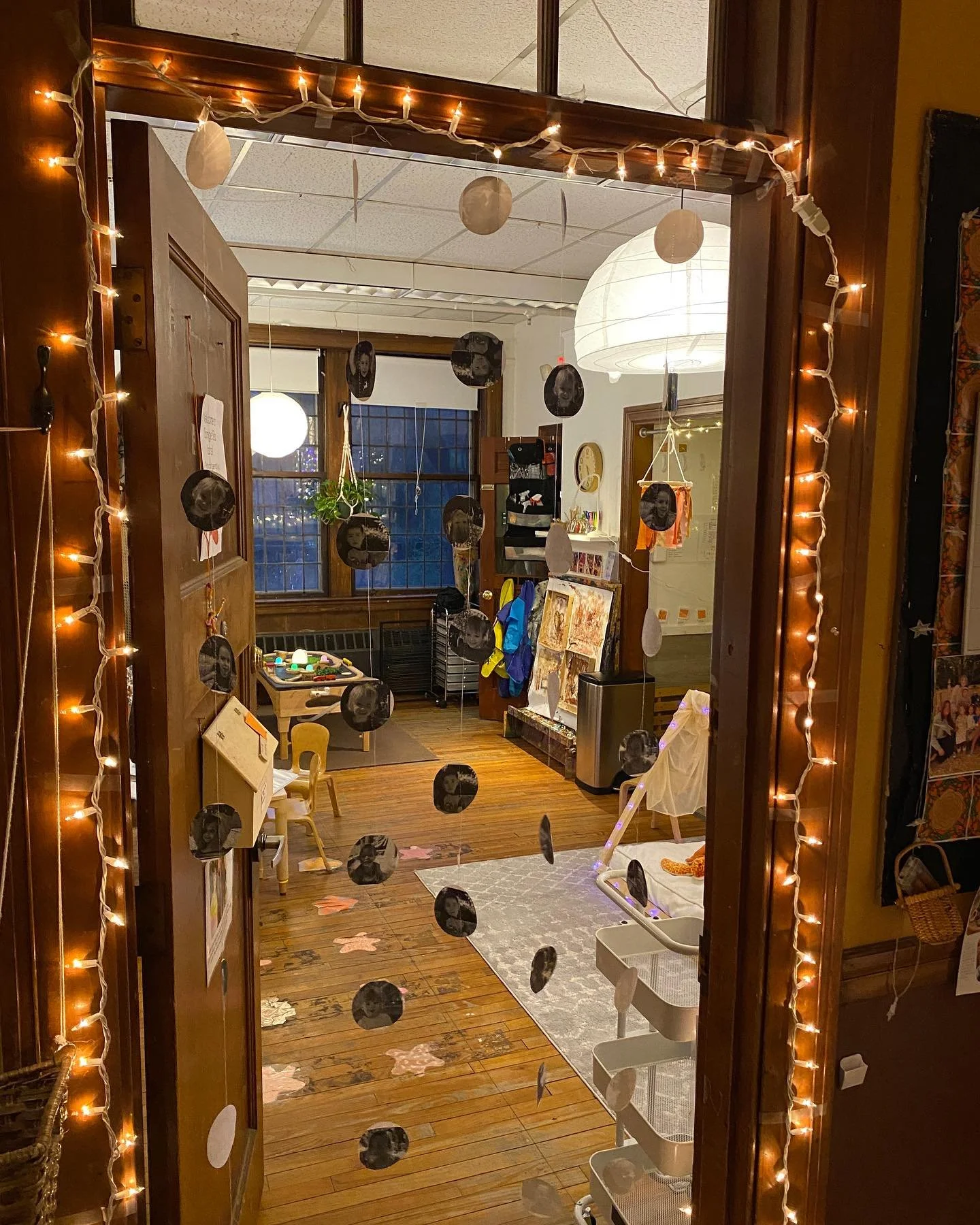 Last night our community came together for Light Night! During this special nighttime curriculum event, we invite families to visit magically lit-up classrooms and engage in thoughtful provocations, as well as look at new documentation together. This