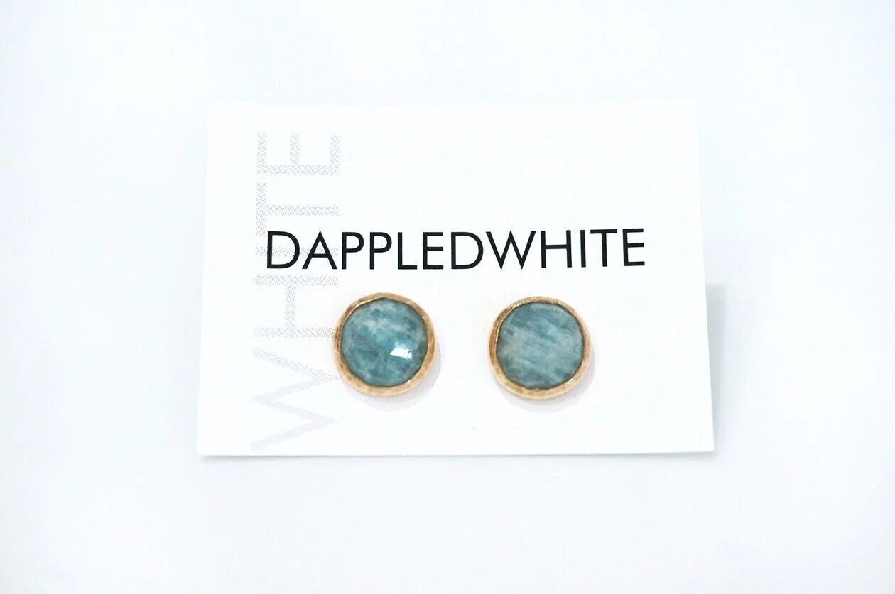 Aquamarine_rose%2Bcut%2Bgold%2Bstuds.jpg