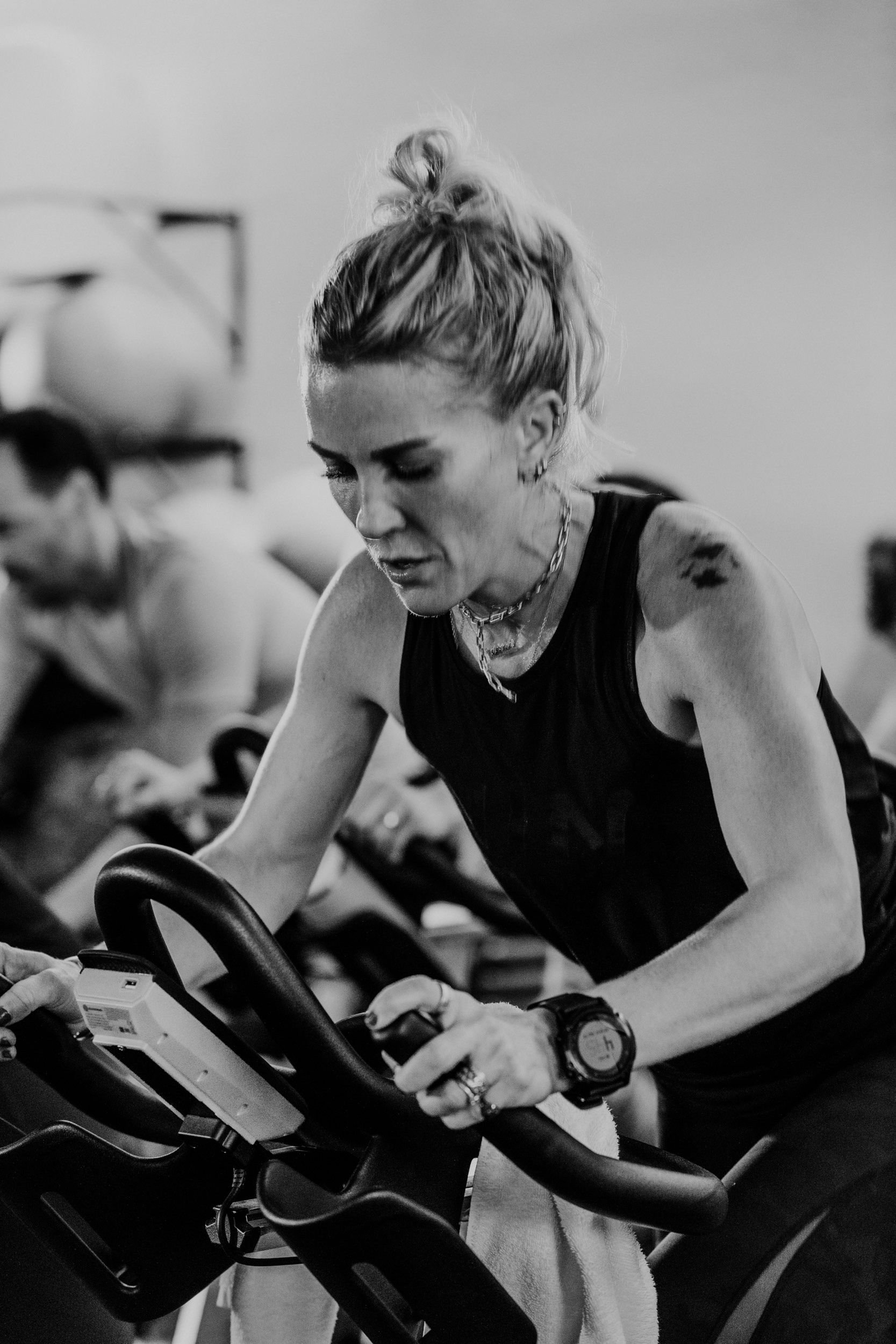 Indoor Cycling Spinning At home fitness livestream viirtual