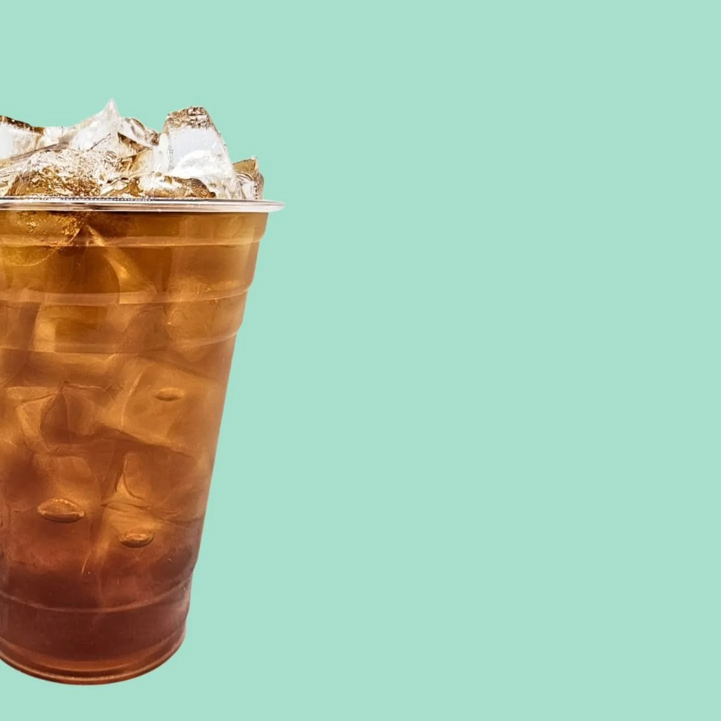 Our handcrafted black iced tea is like a party in your cup! Choose your flavour (optional) and LET THE FUN SHINE ON!