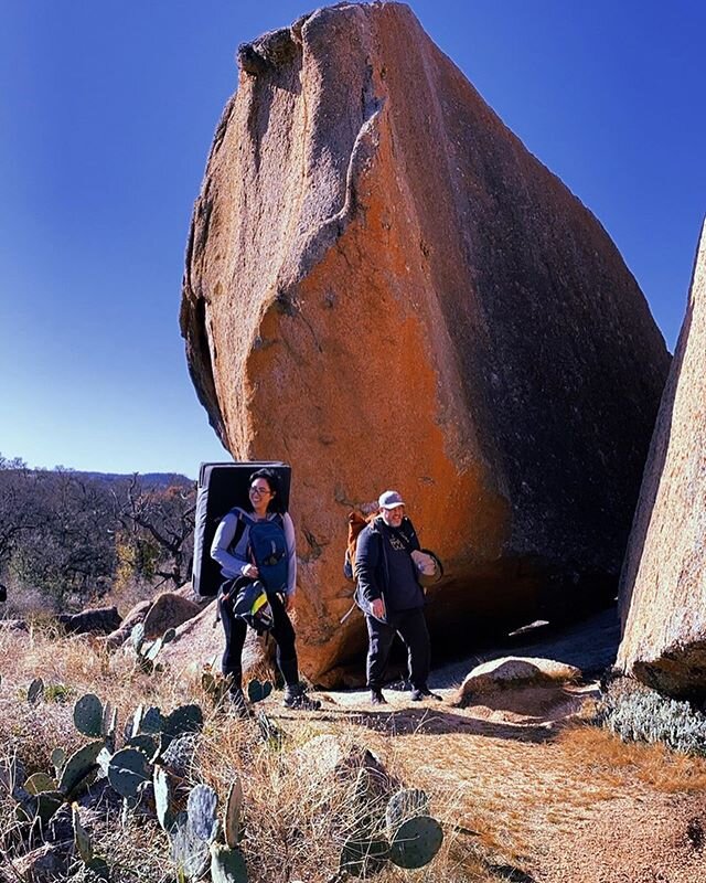 Happy Climber Crush Wednesday #lccxccw! Today we have a special double feature. We&rsquo;re excited to introduce y&rsquo;all to climbing friends and Co-Founders of the @thicc_climbing community: Melaney and Jeremy!⁣
&bull;⁣
Tap the comments to read T