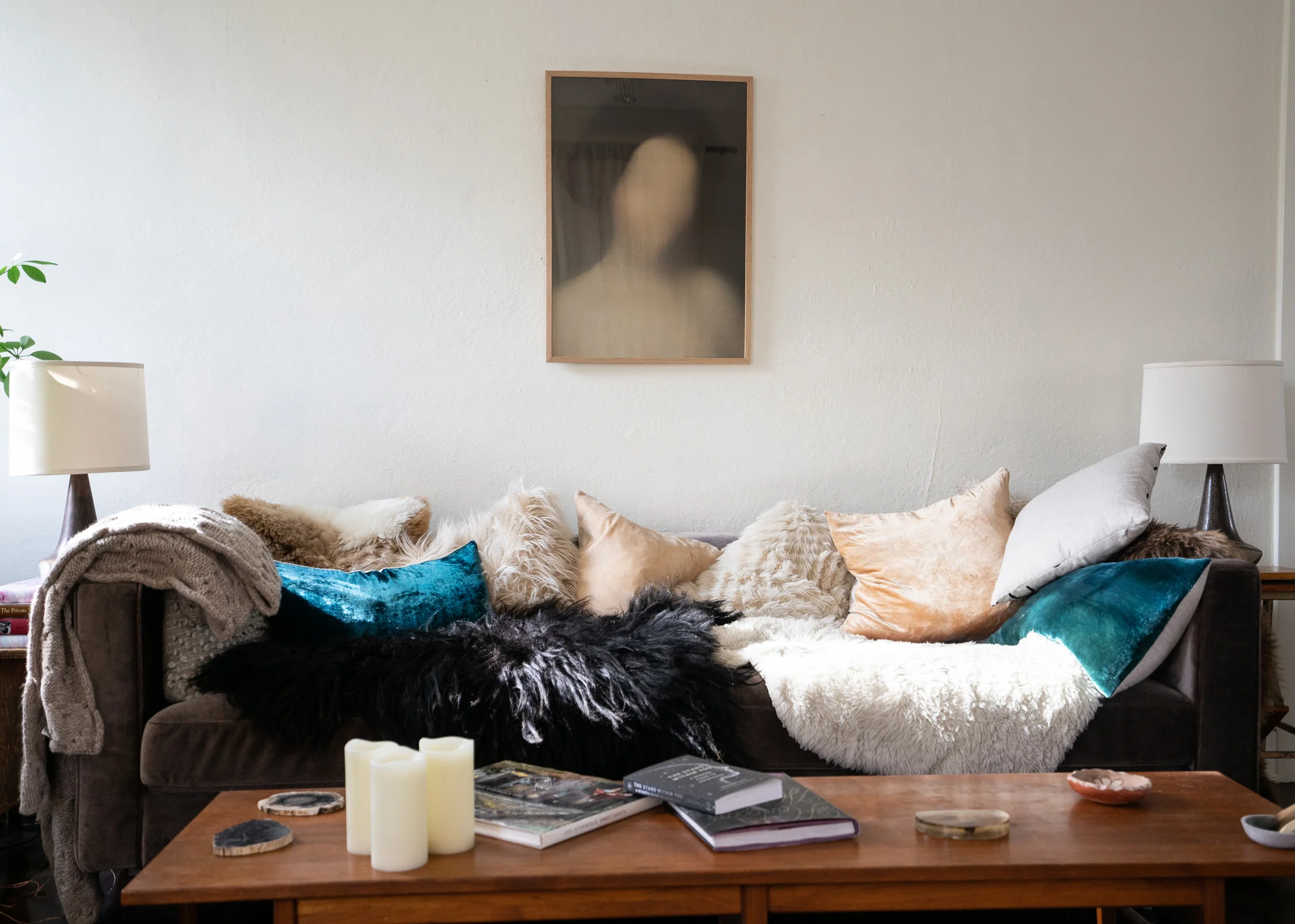 highland upstairs living small.jpg