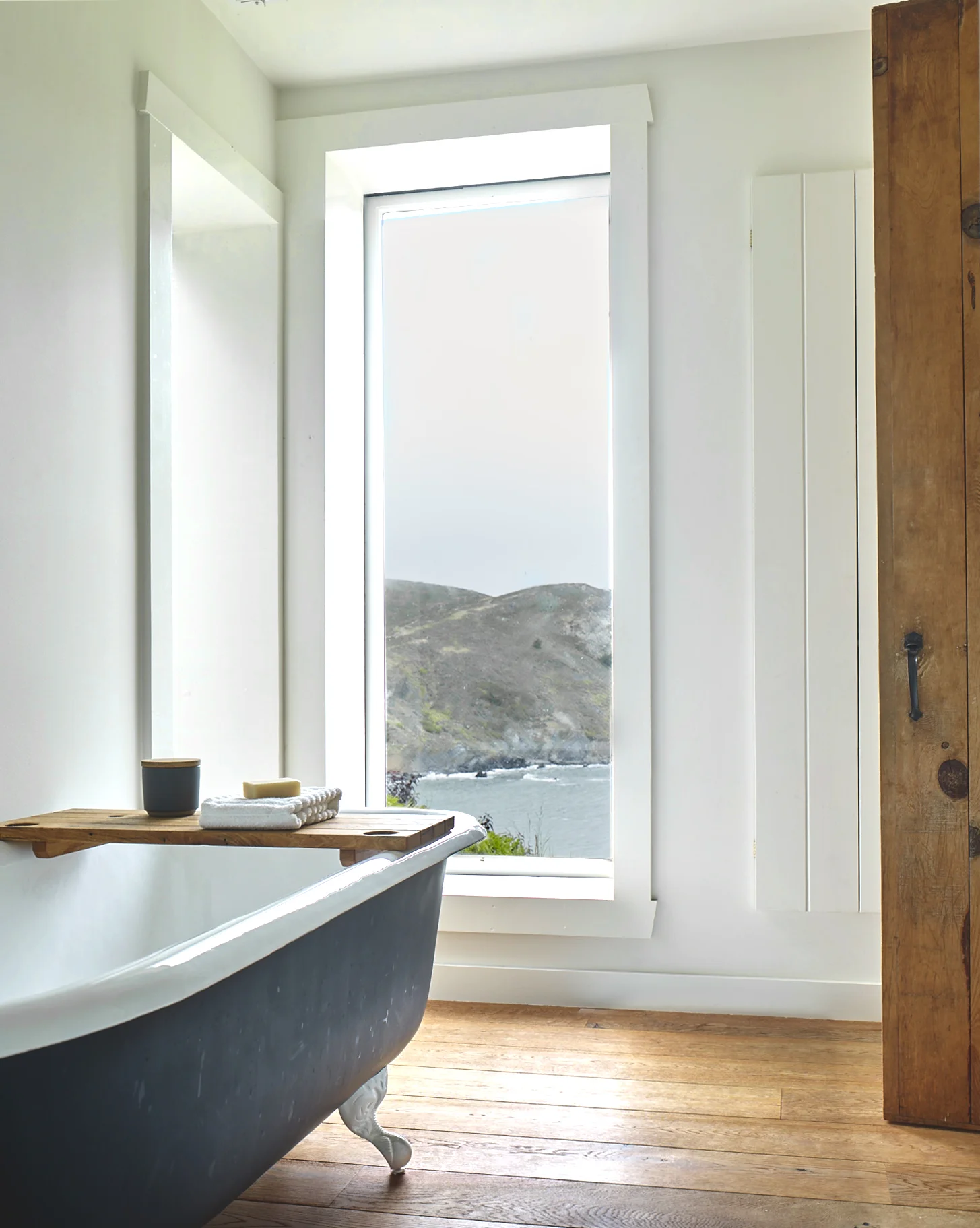 airbnb muir bath.jpg