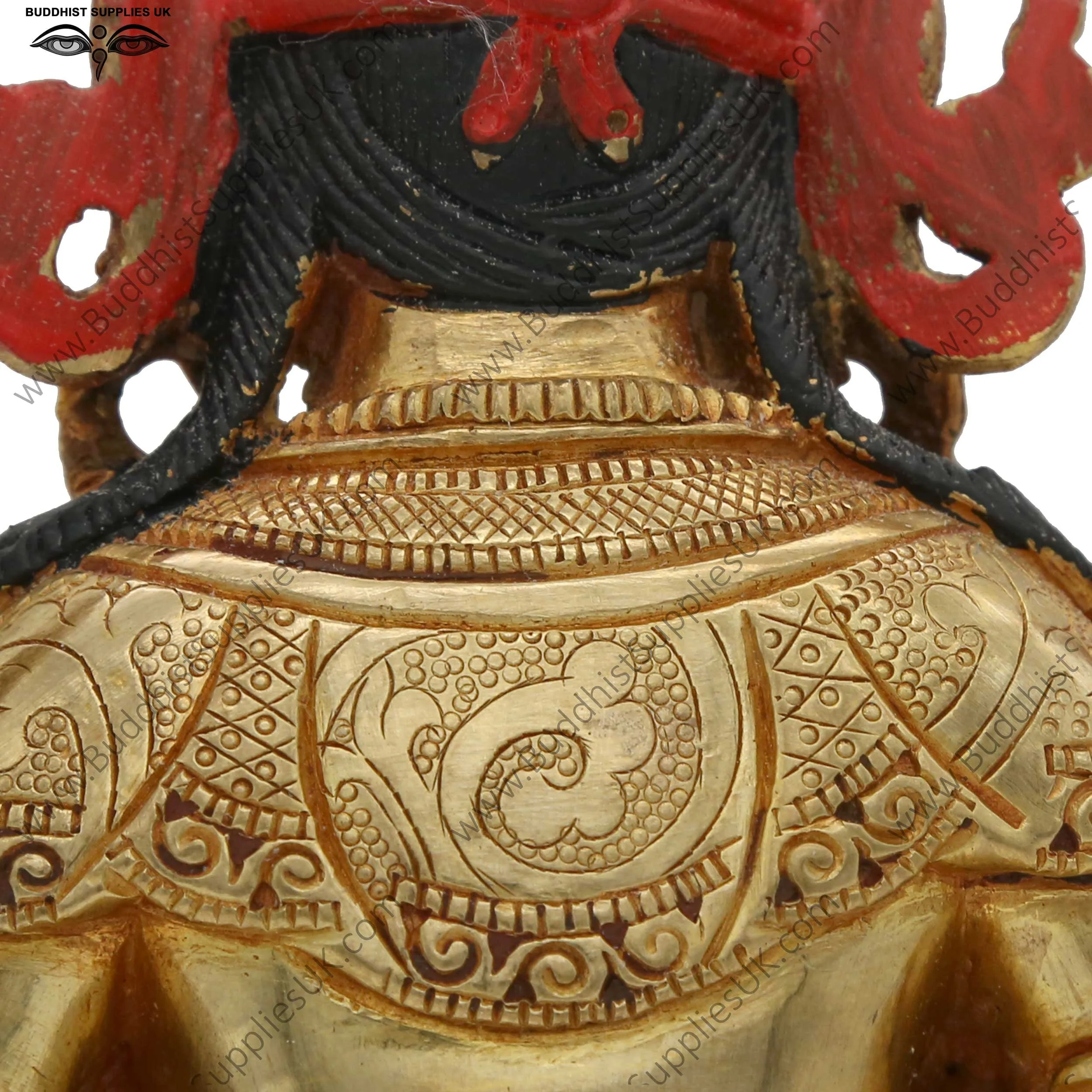 Gold plated 4 arm Chenrezig statue carving detail