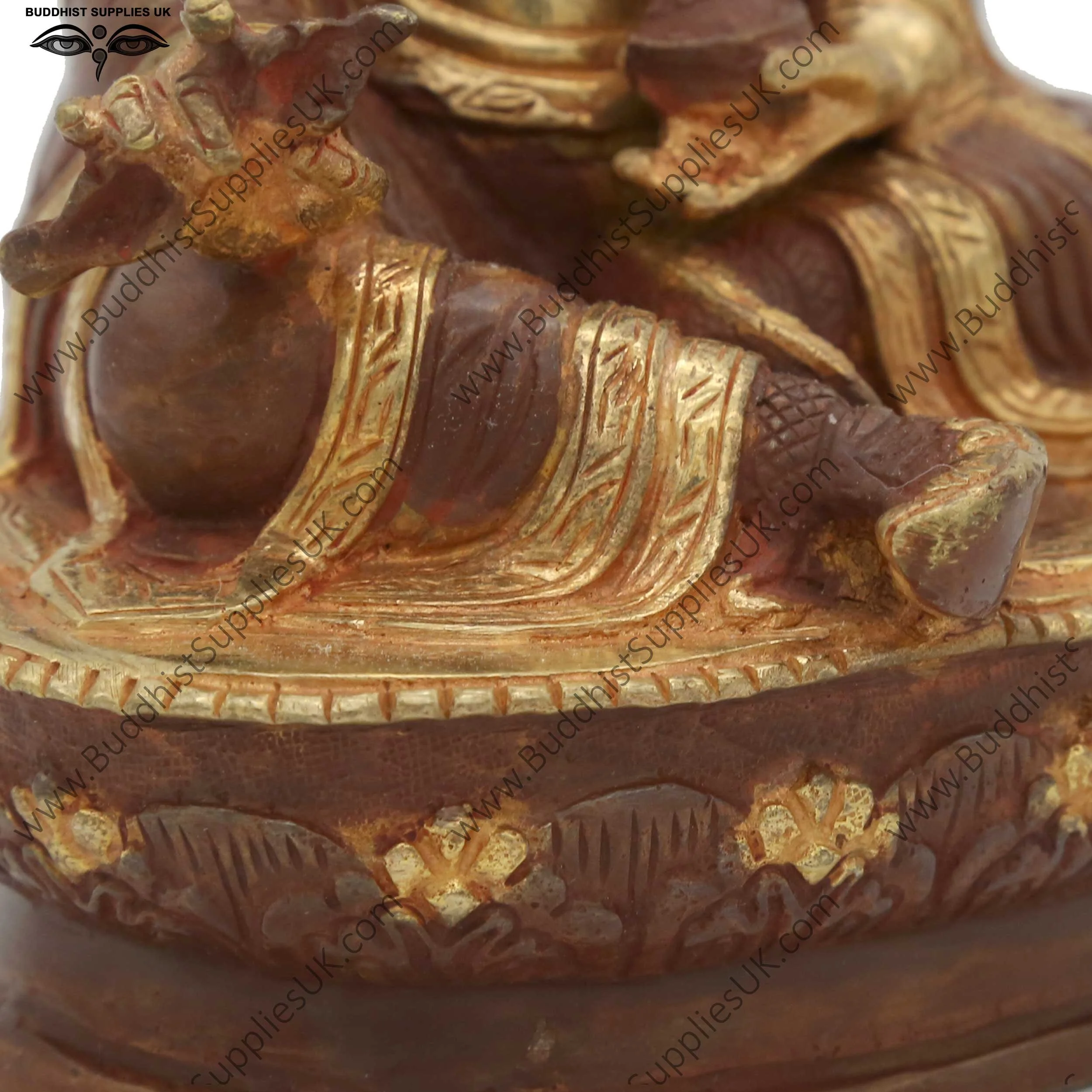 Part gold plate Guru Rinpoche statue detail