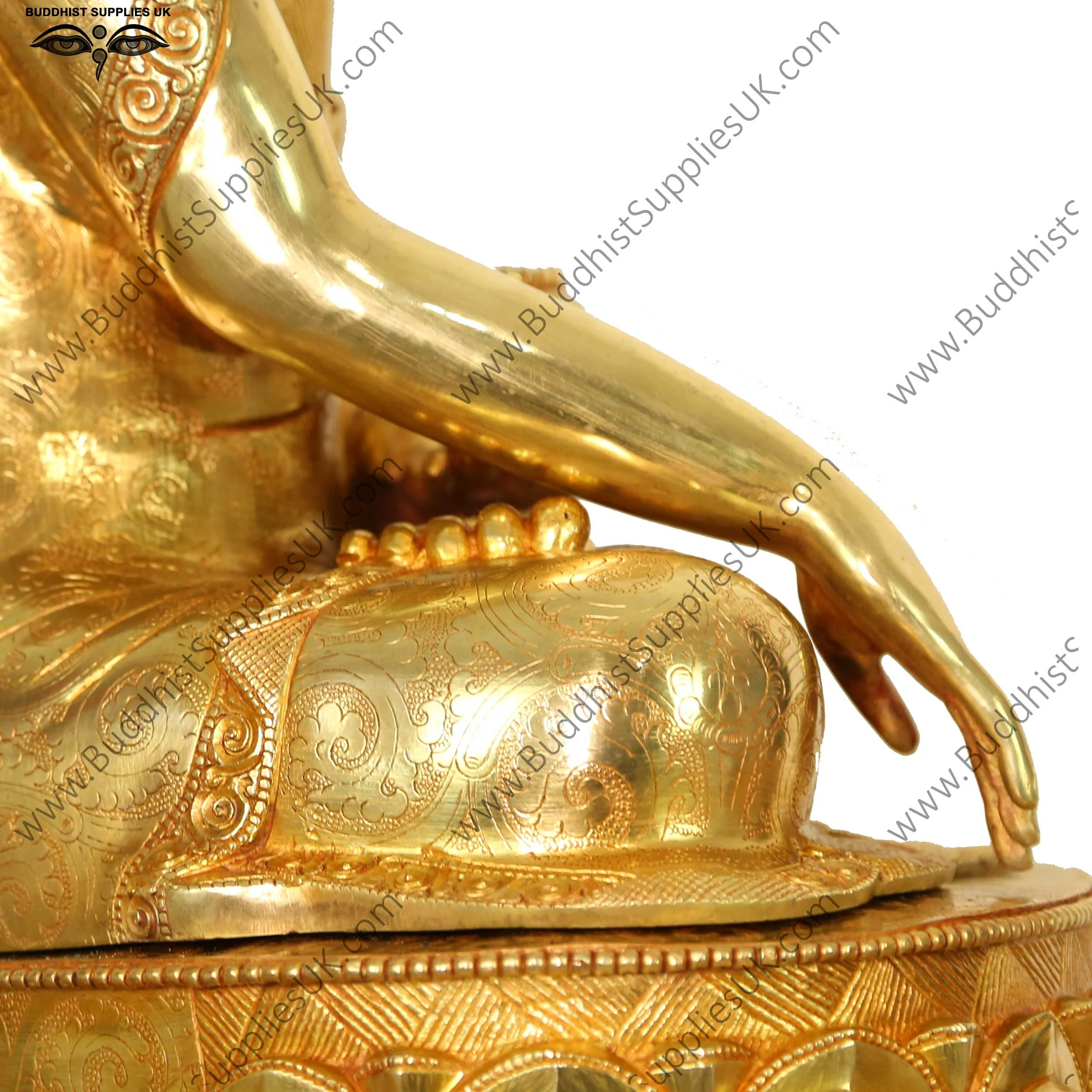 Shakyamuni-supersize-hand.jpg