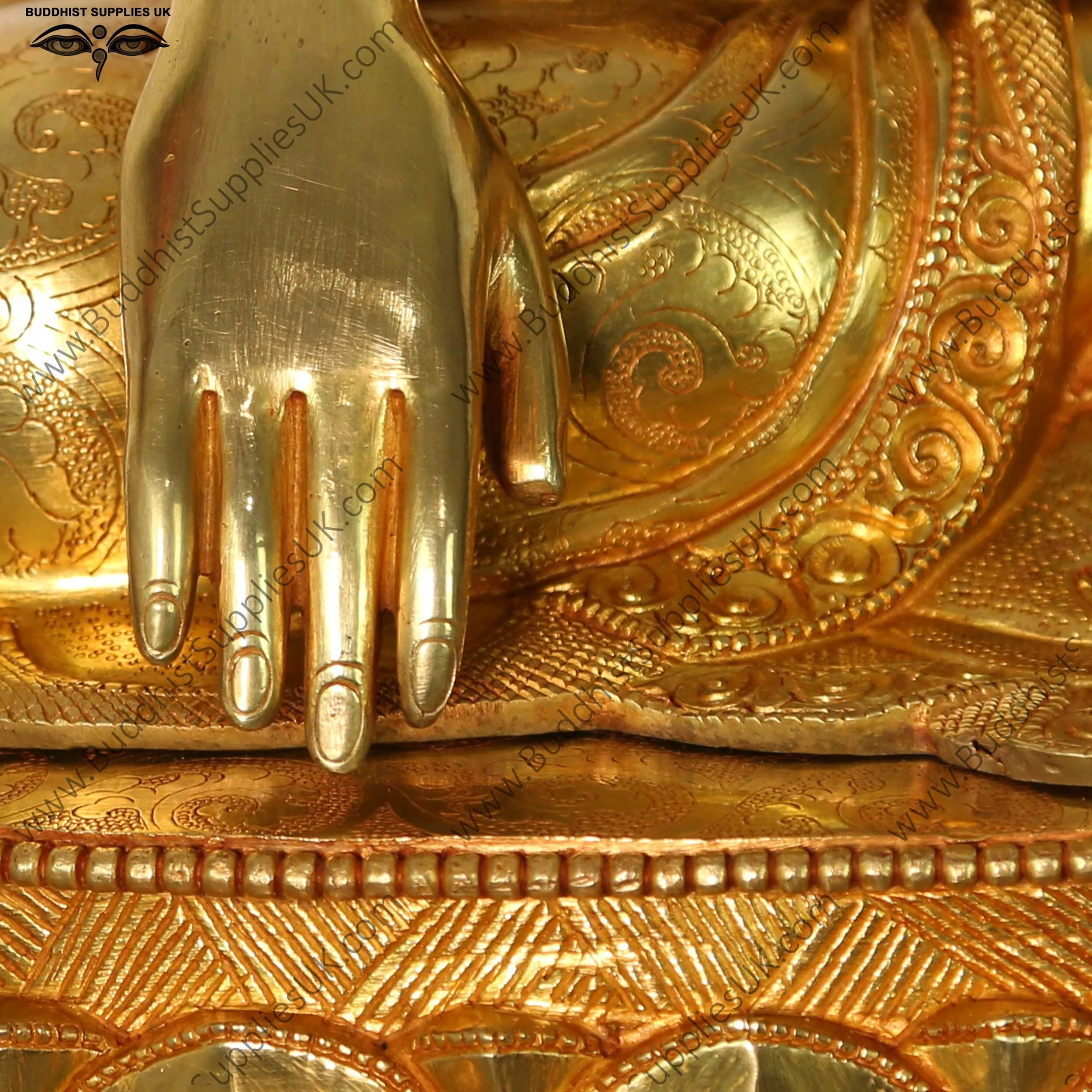 Shakyamuni-supersize-hand-2.jpg