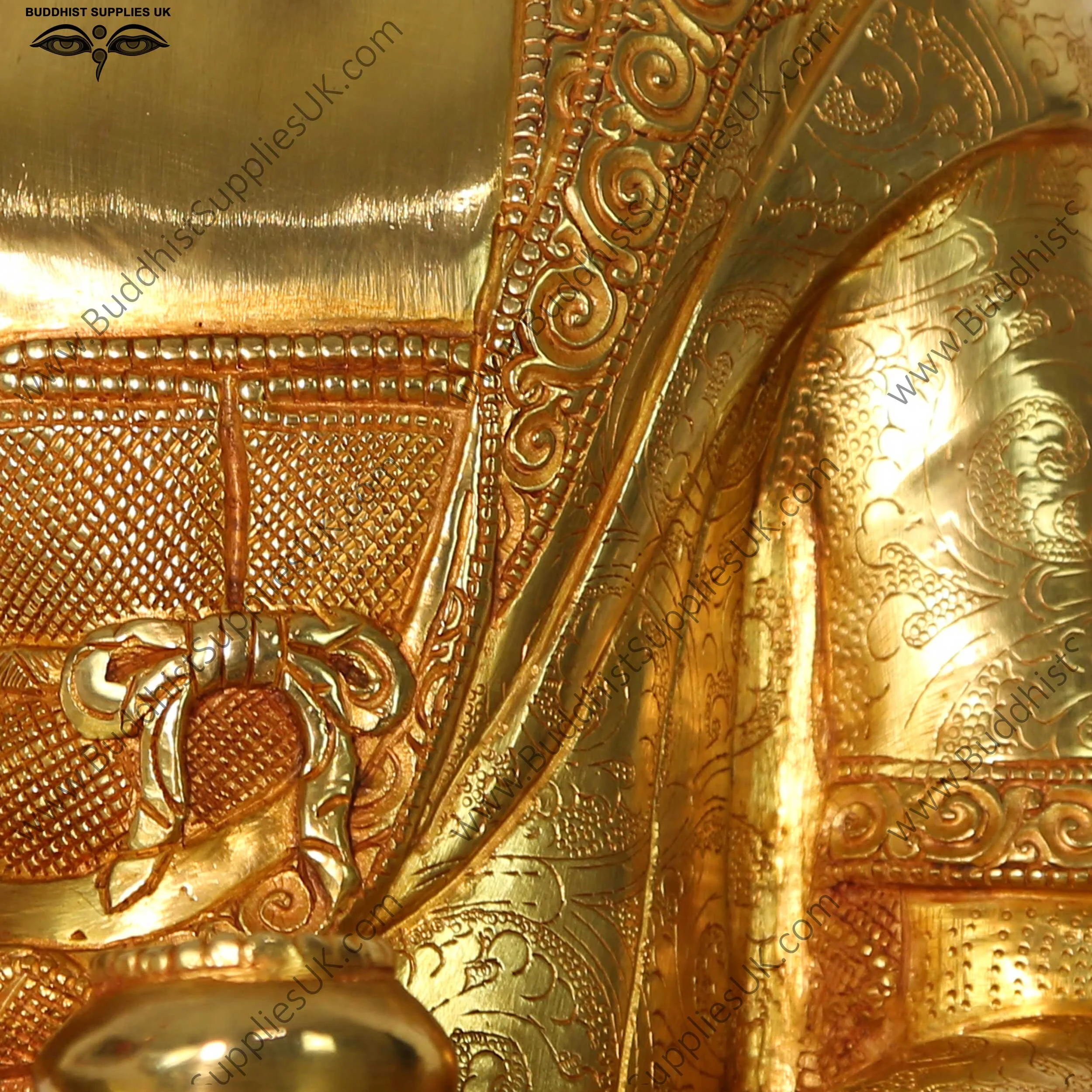 Shakyamuni-supersize-chest-2.jpg