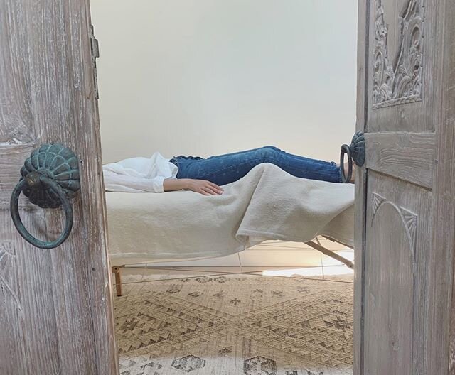 I want to know you. The real you, the way before conditioning you. Before you knew the word before, an essence perfect, languid and pure. ⠀⠀
I want to know you as your are. Without adornments, accoutrements. Without intellect, without games, without 